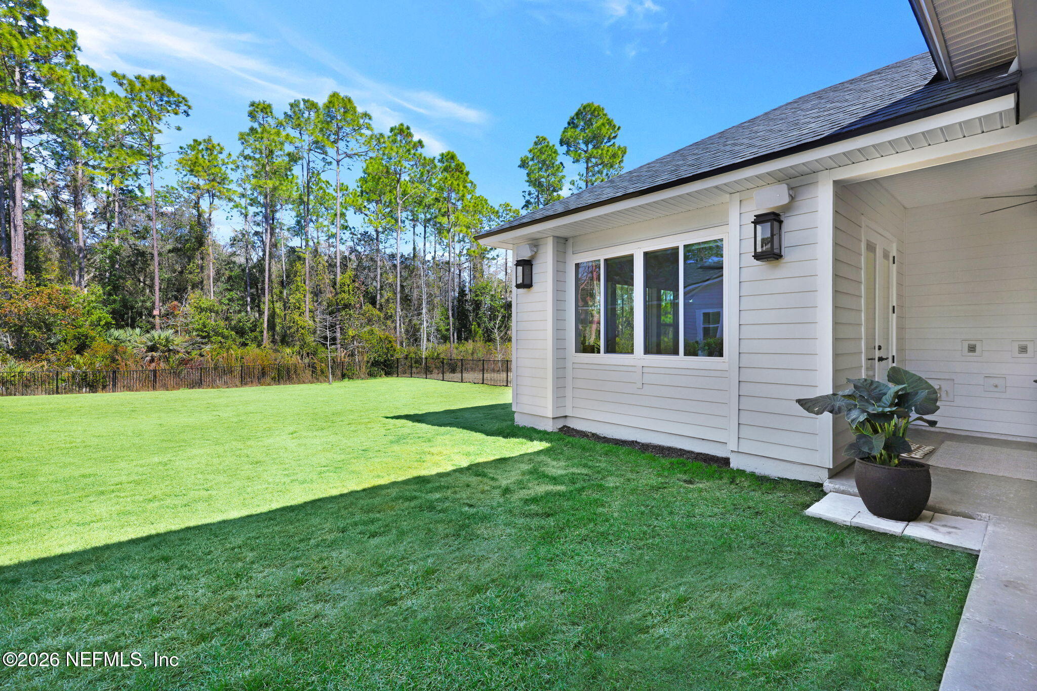 136 WINDMILL PALM Trail