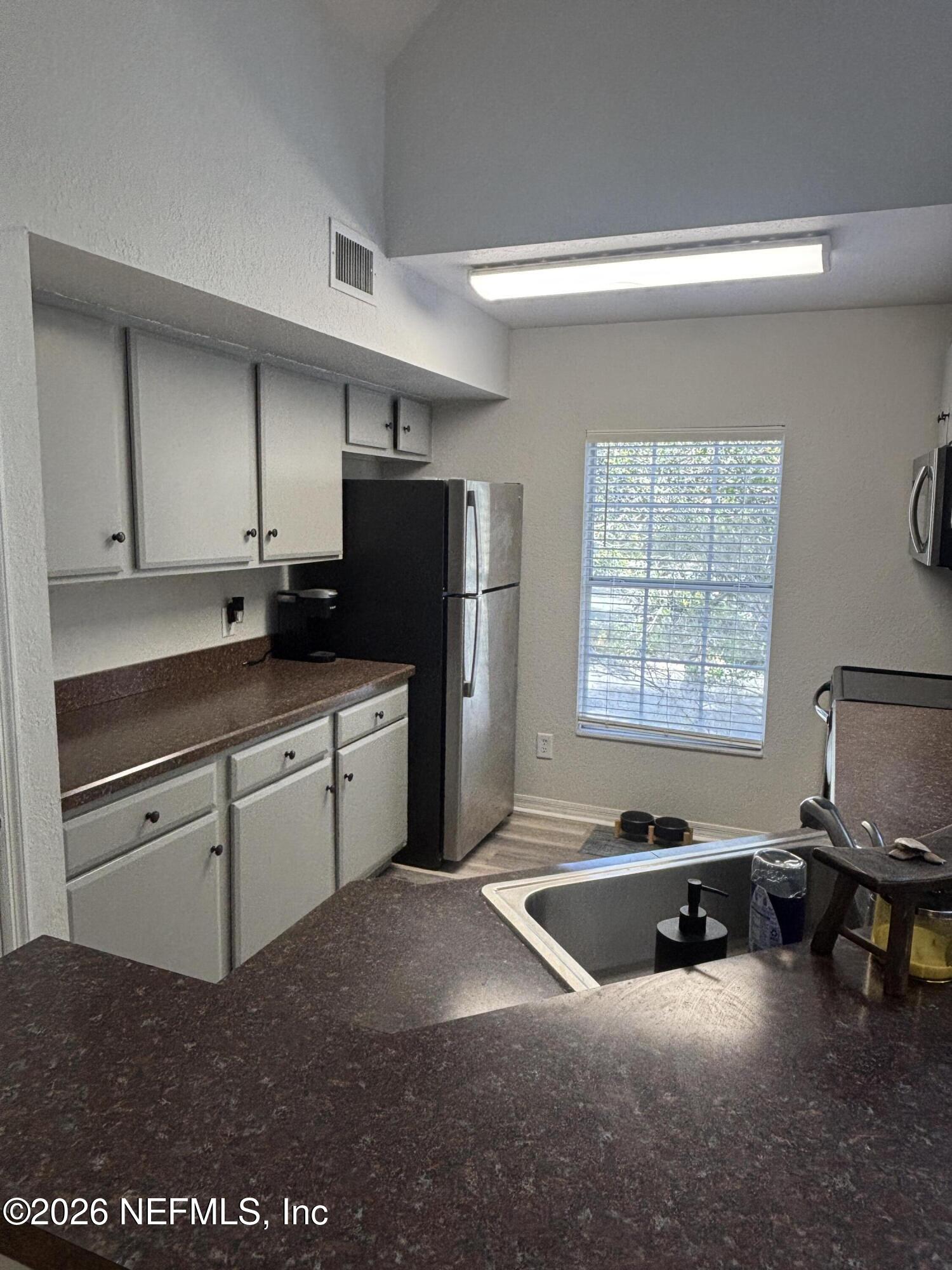 13700 RICHMOND PARK Drive N 305