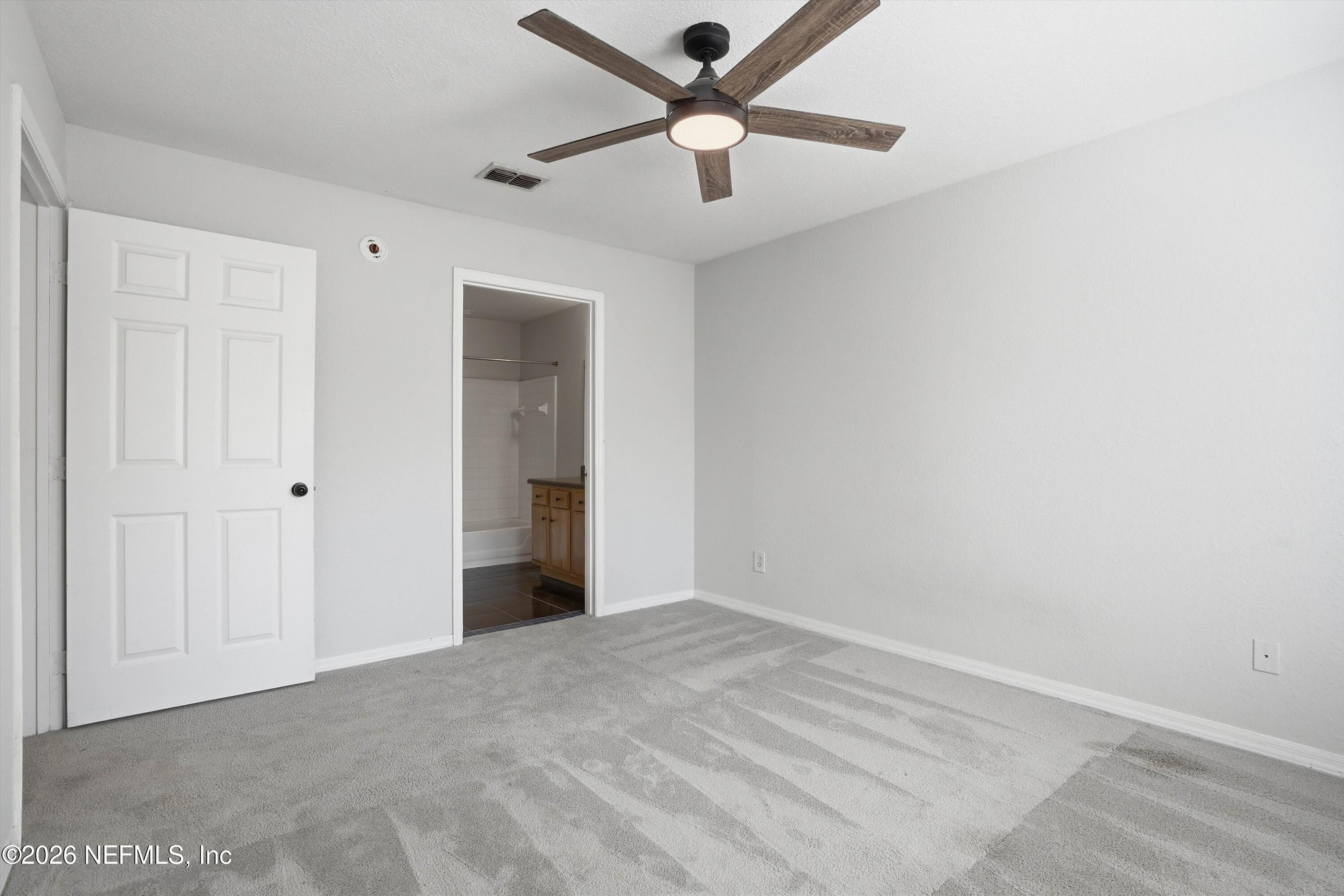 13700 RICHMOND PARK Drive N 305