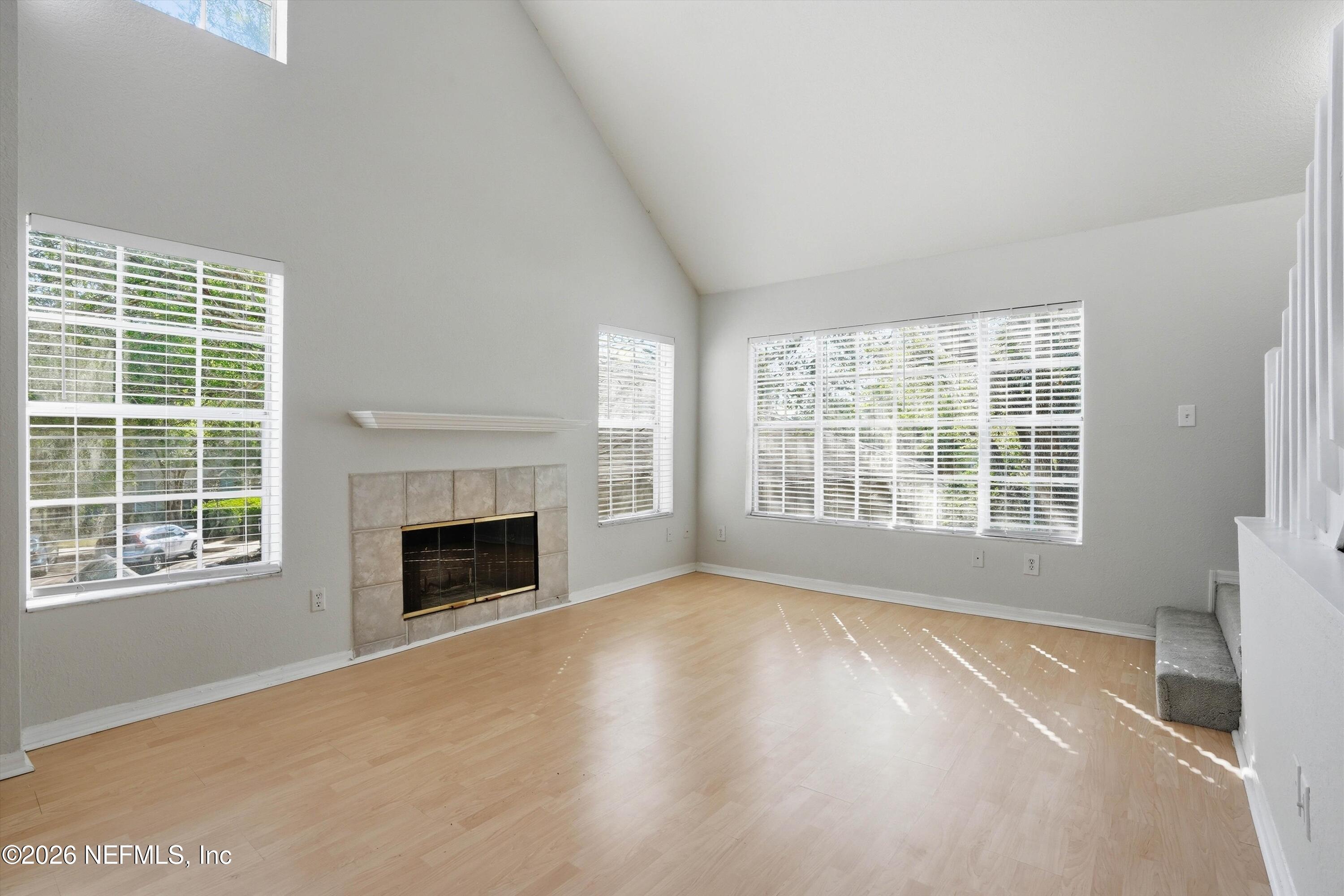 13700 RICHMOND PARK Drive N 305