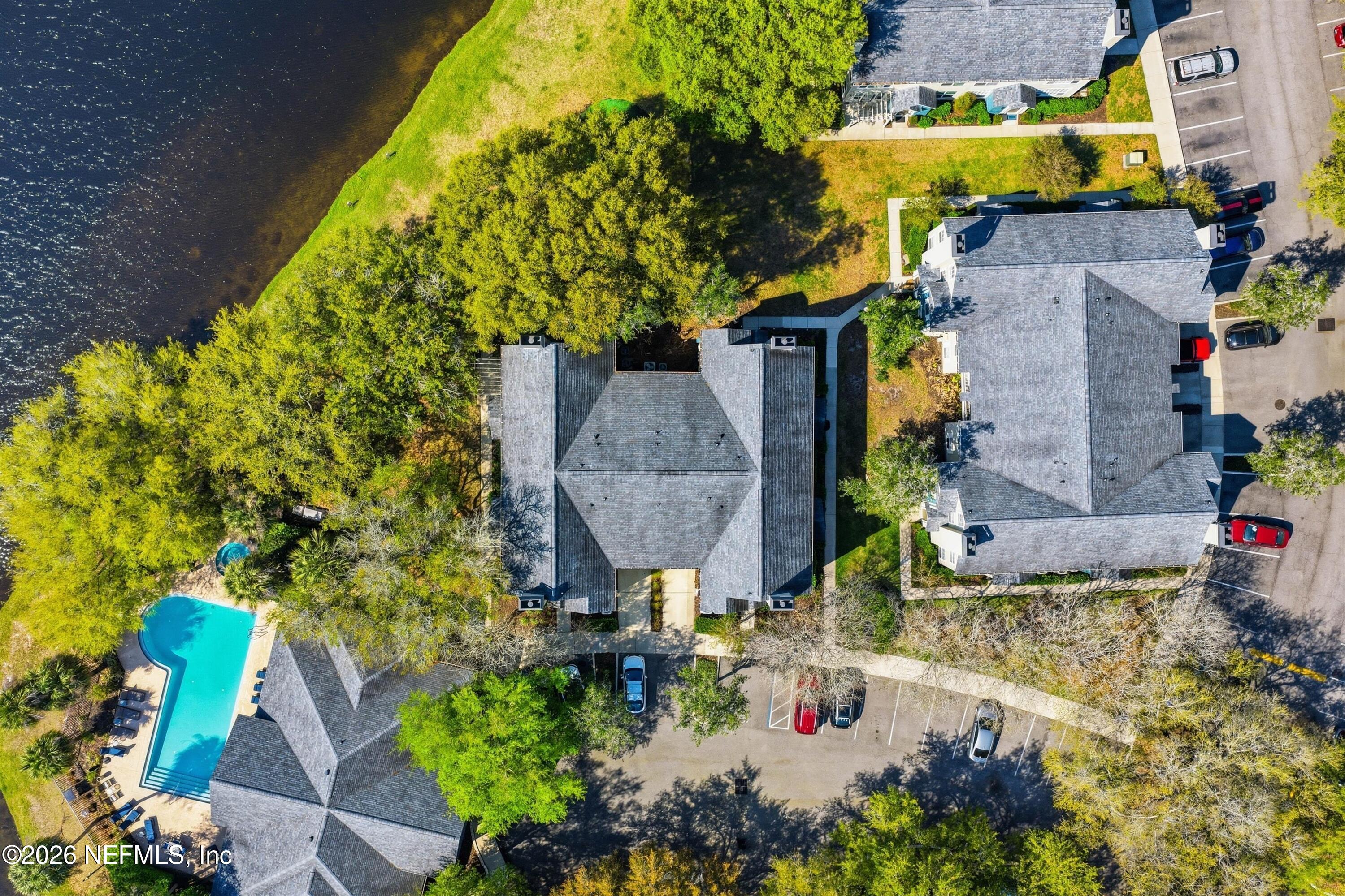 13700 RICHMOND PARK Drive N 305