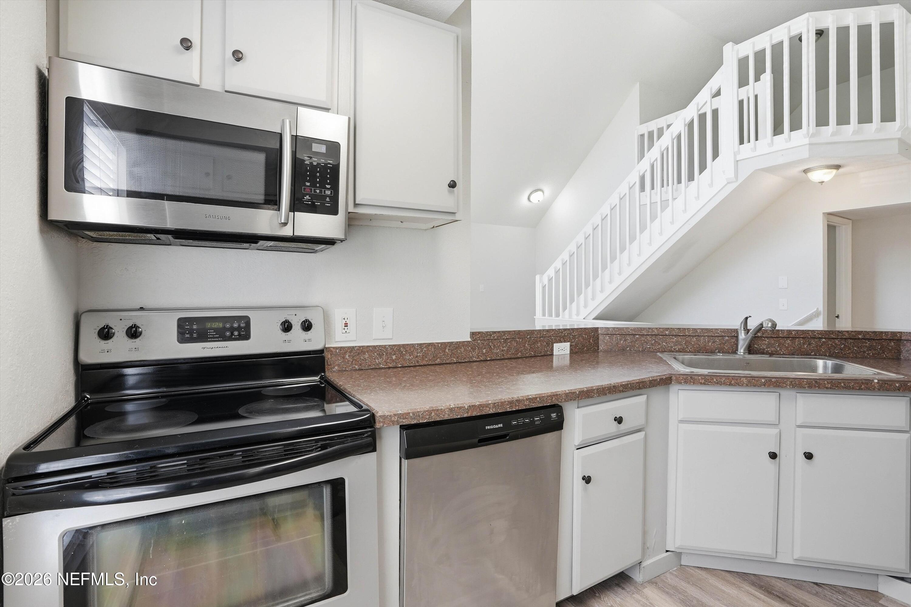 13700 RICHMOND PARK Drive N 305