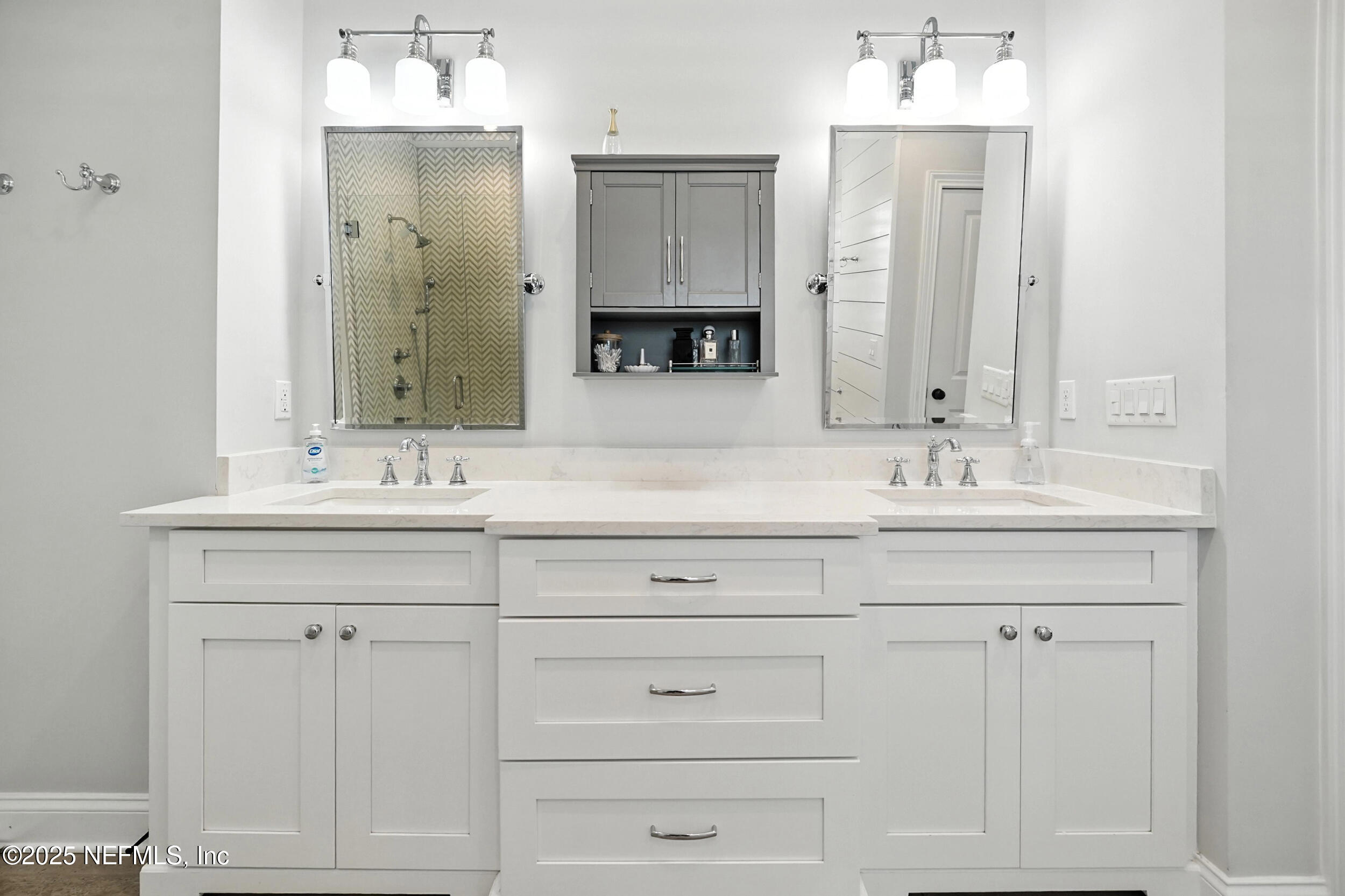 3367 ROYAL PALM Drive