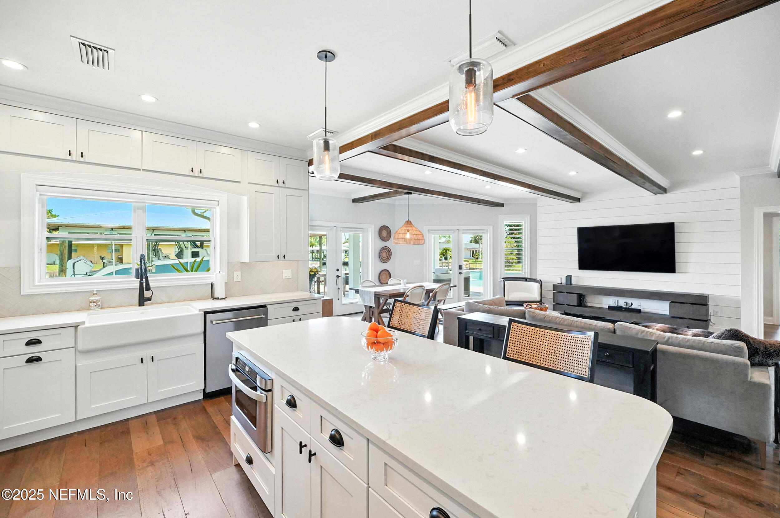 3367 ROYAL PALM Drive