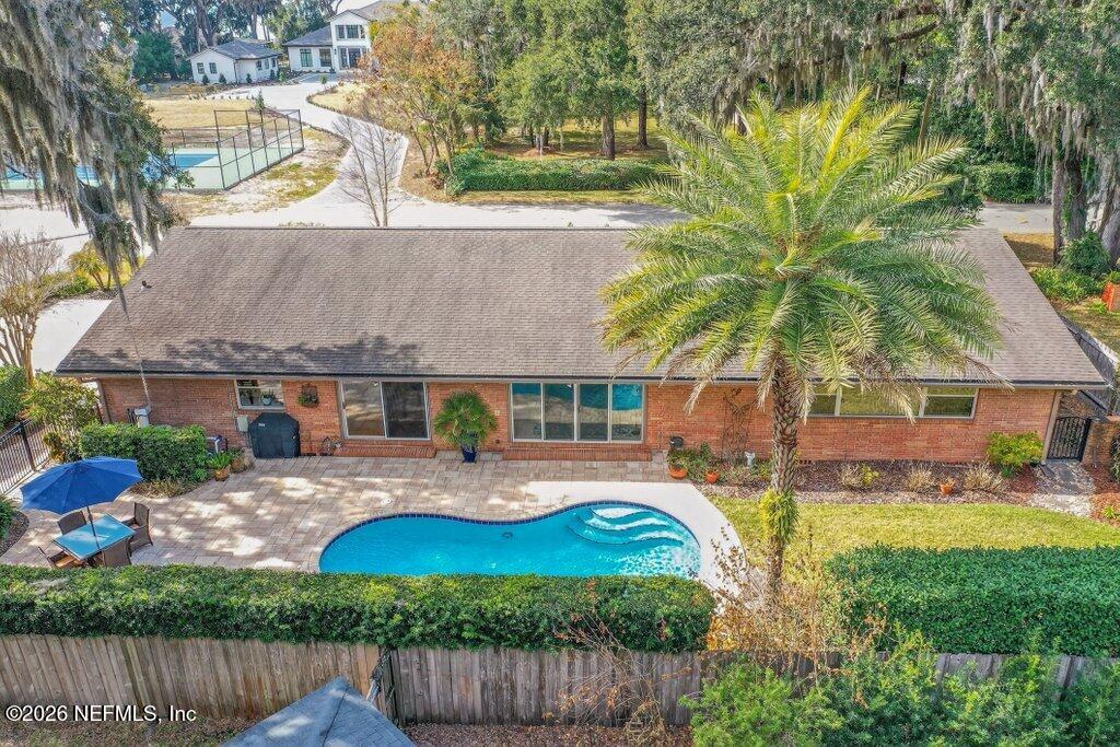 8349 KIM Road