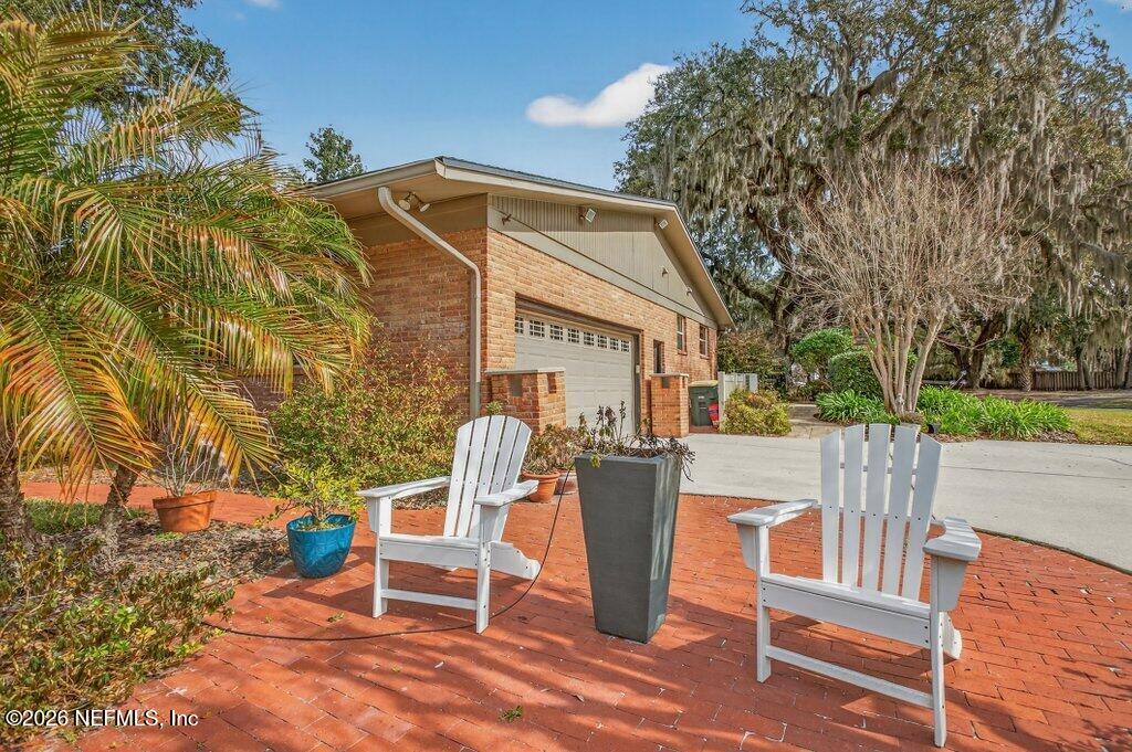 8349 KIM Road