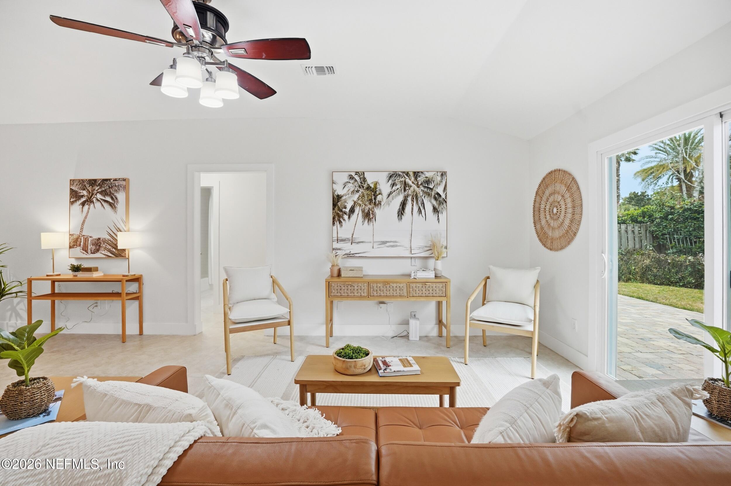 1673 LINKSIDE Court N