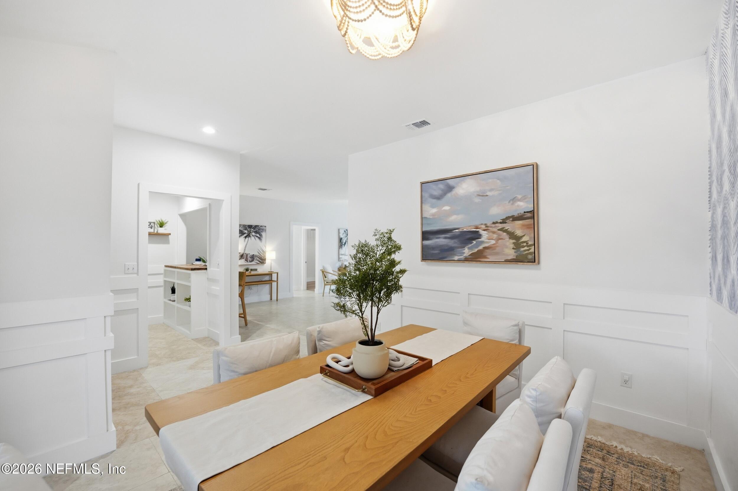 1673 LINKSIDE Court N