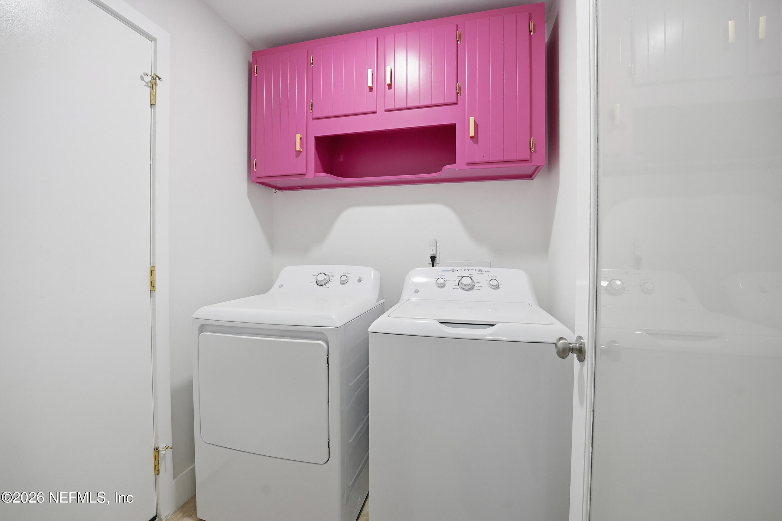 1673 LINKSIDE Court N