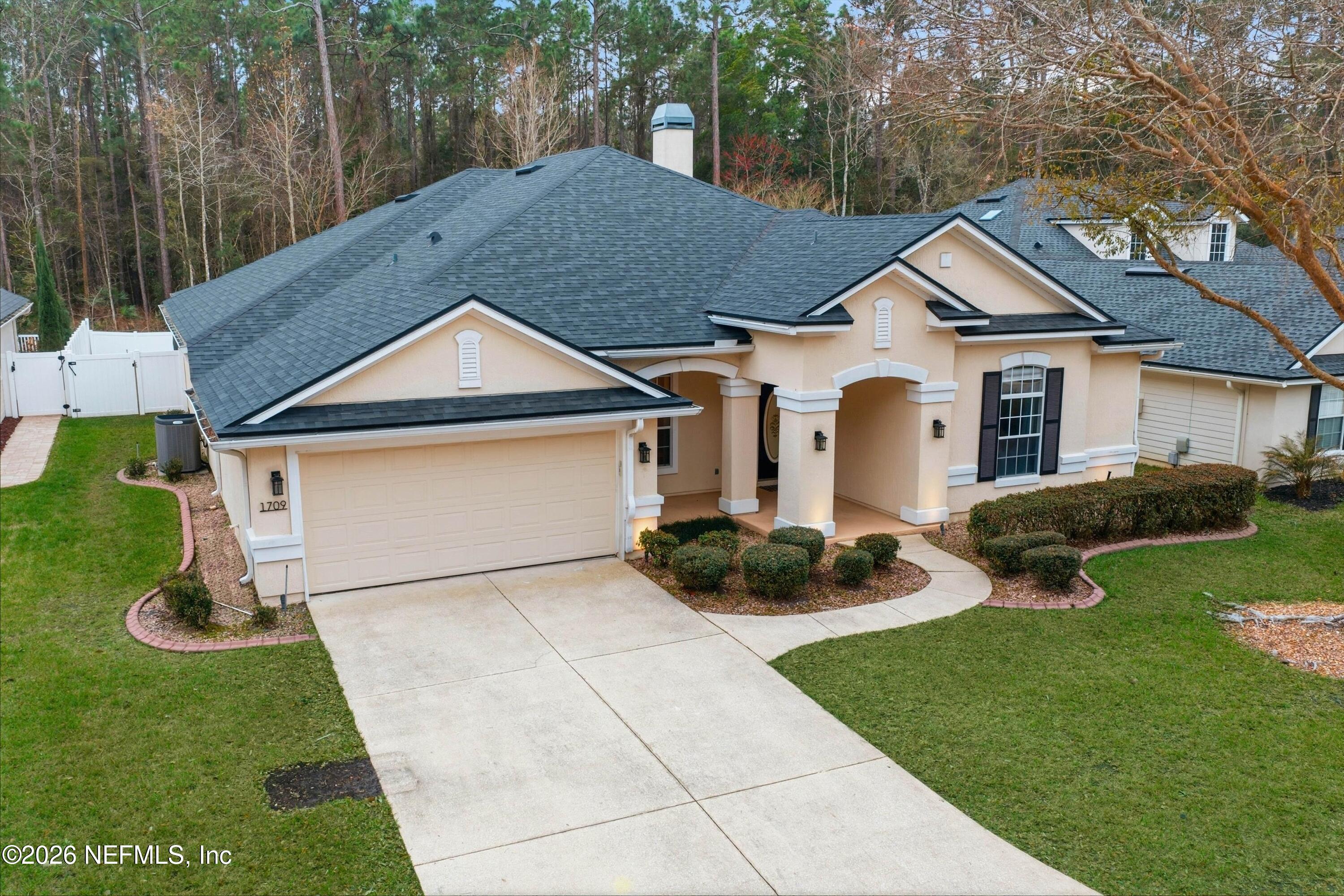 1709 LOCHAMY Lane, St. Johns
