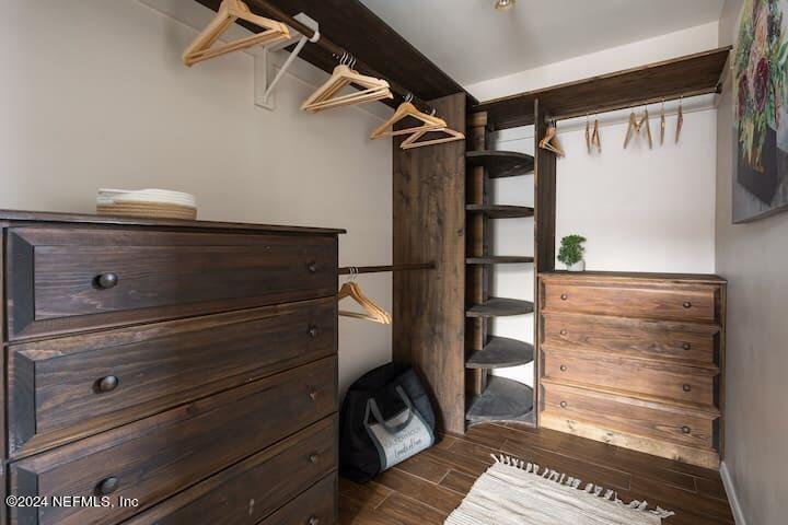 260 LEATHERLEAF Drive