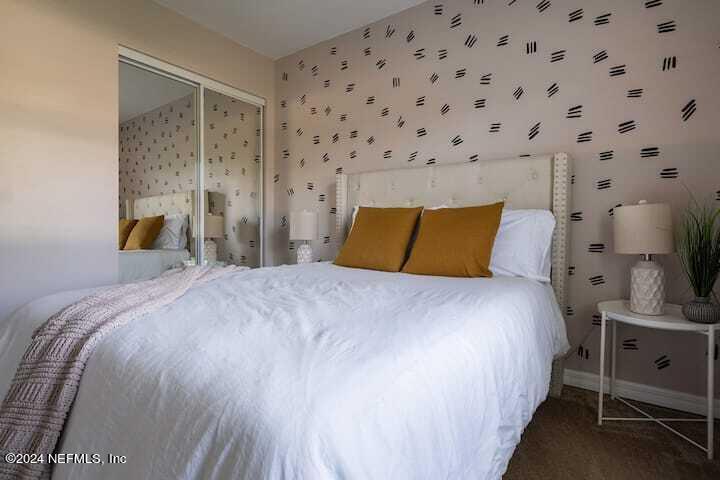 260 LEATHERLEAF Drive