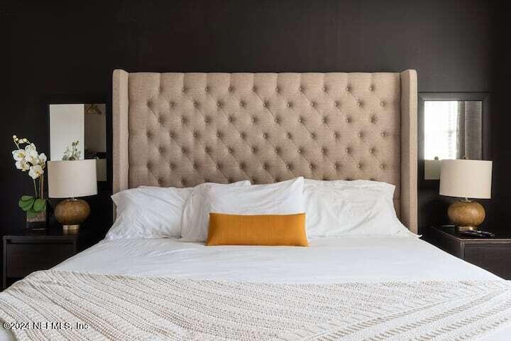 260 LEATHERLEAF Drive