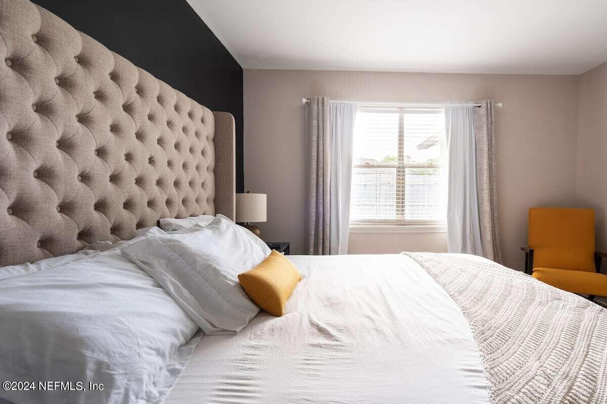 260 LEATHERLEAF Drive