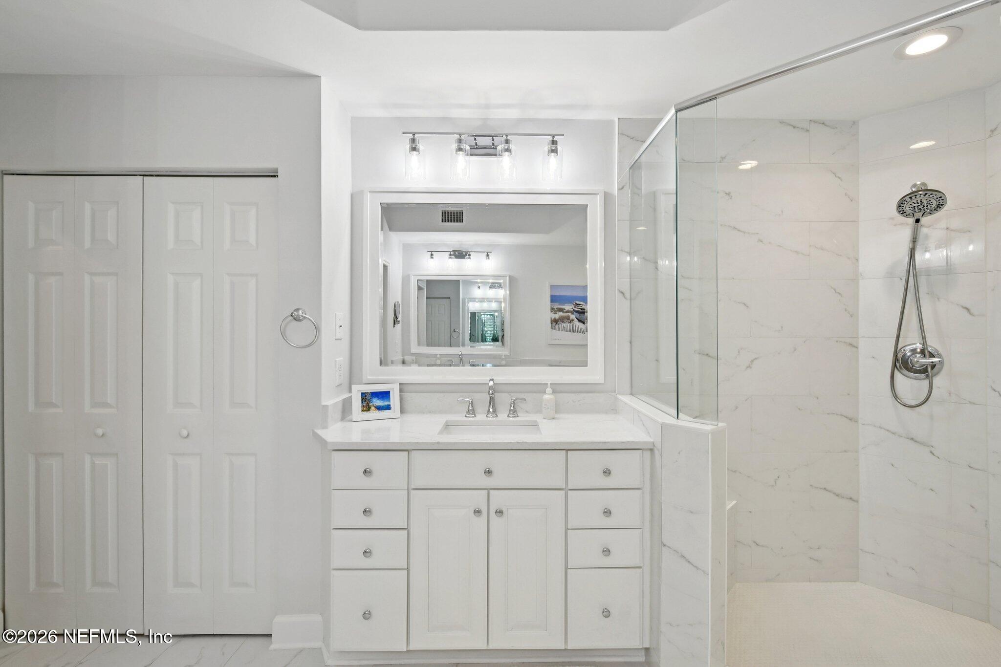 201 S OCEAN GRANDE Drive 106