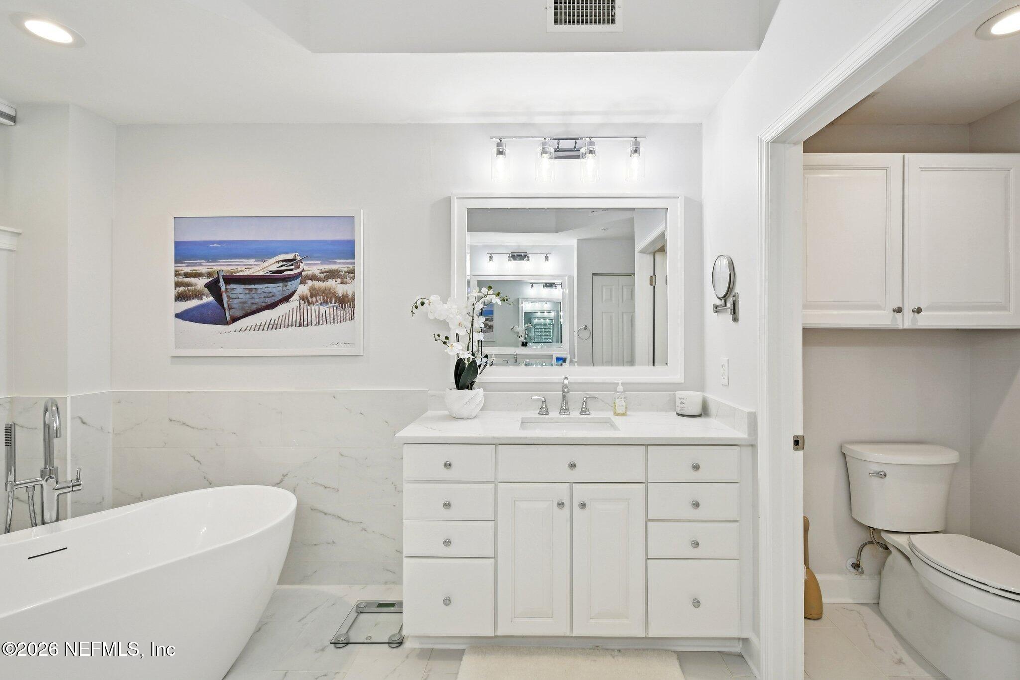 201 S OCEAN GRANDE Drive 106