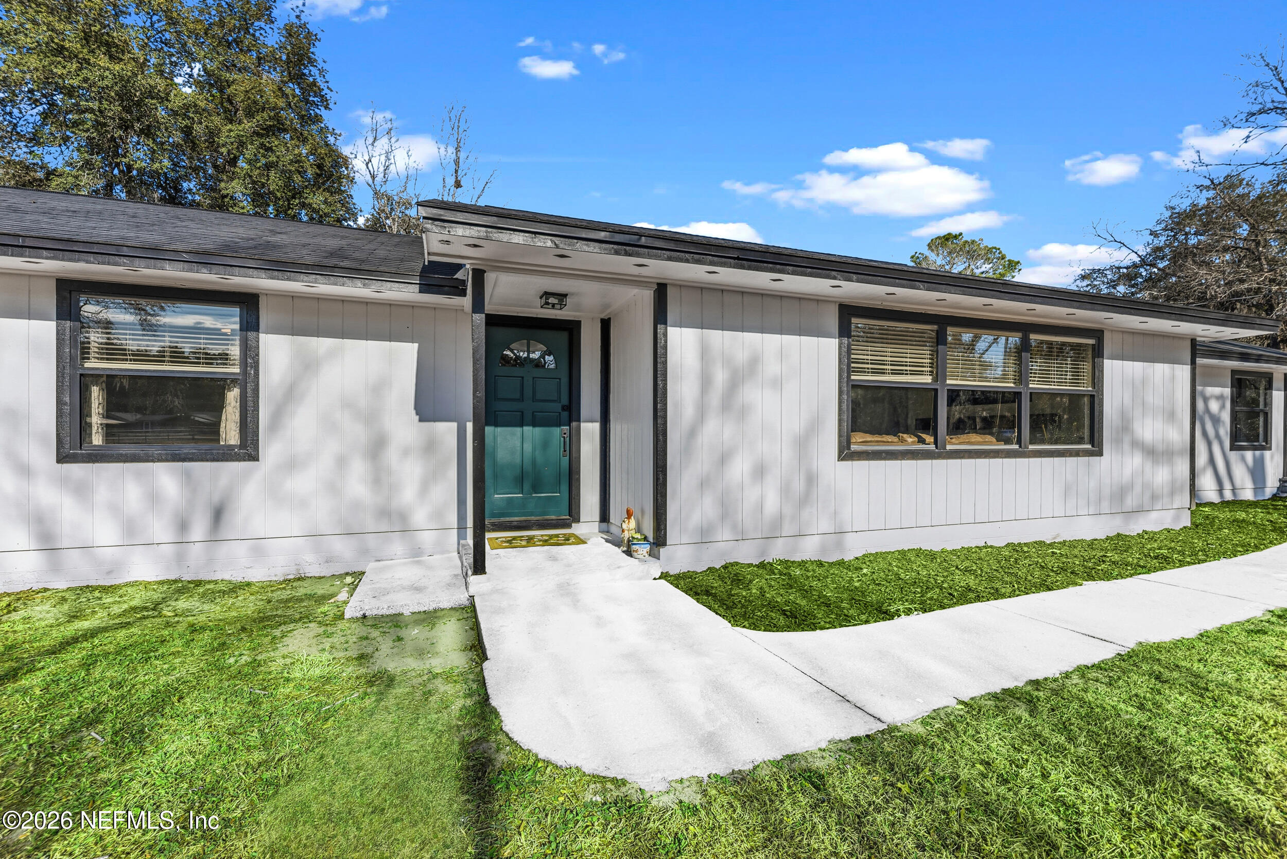 2961 BEAVER Avenue
