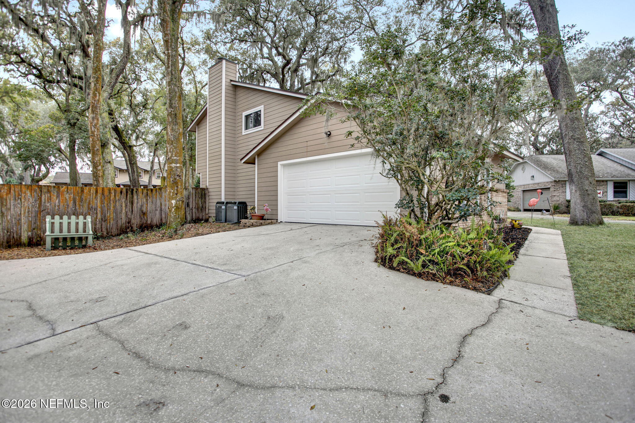 11702 S WHITE BLUFF Drive S