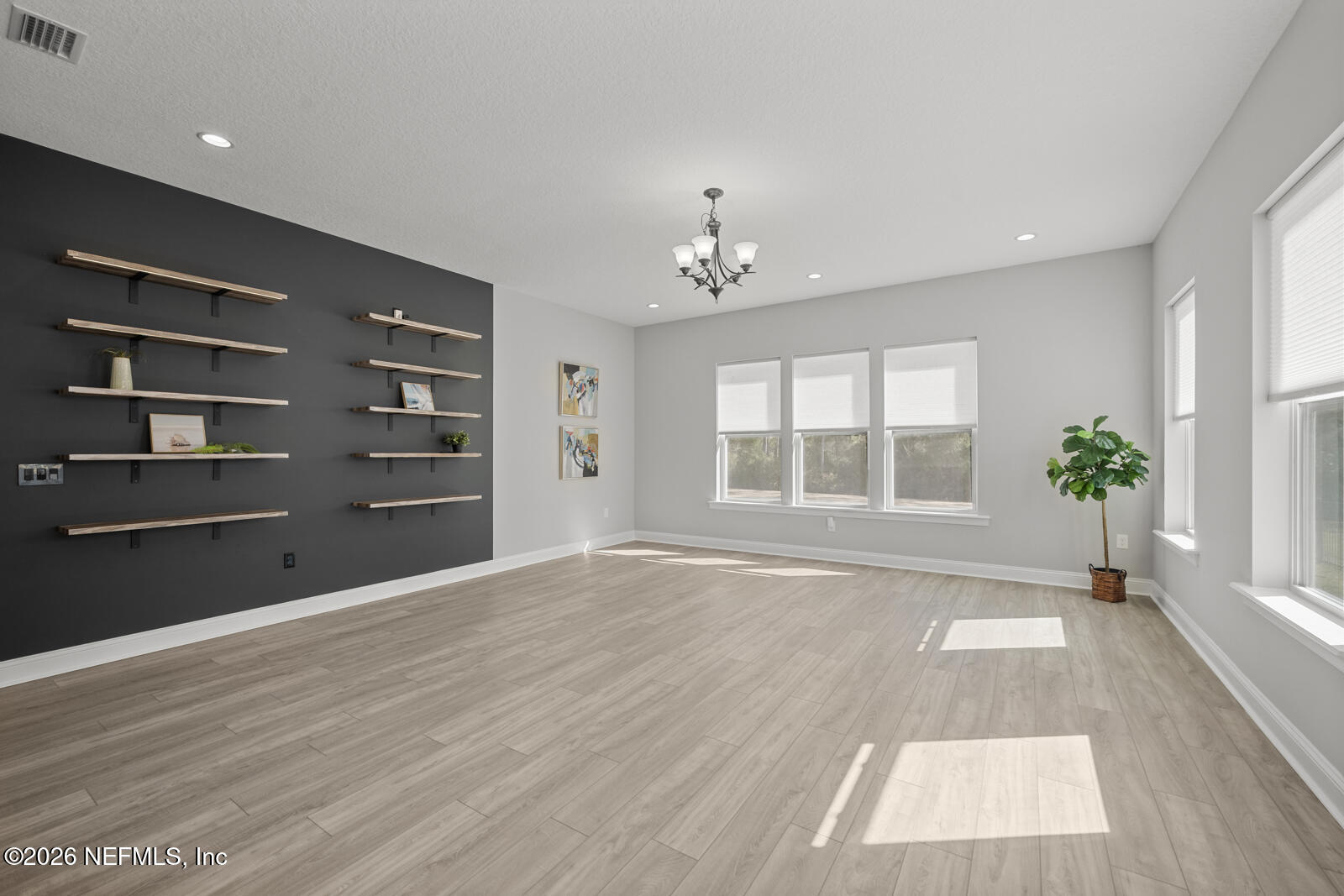 10499 SILVERBROOK Trail