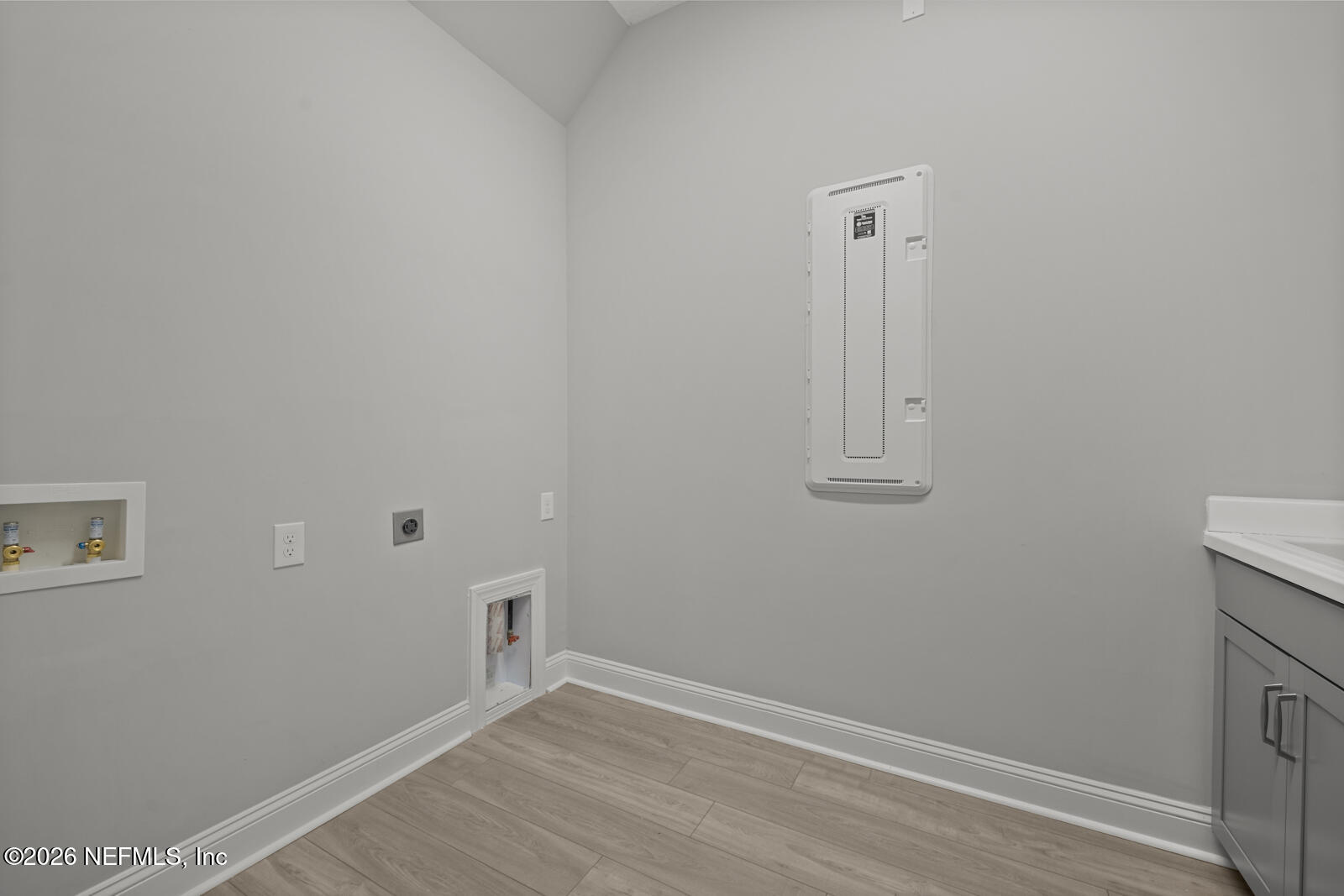 10499 SILVERBROOK Trail