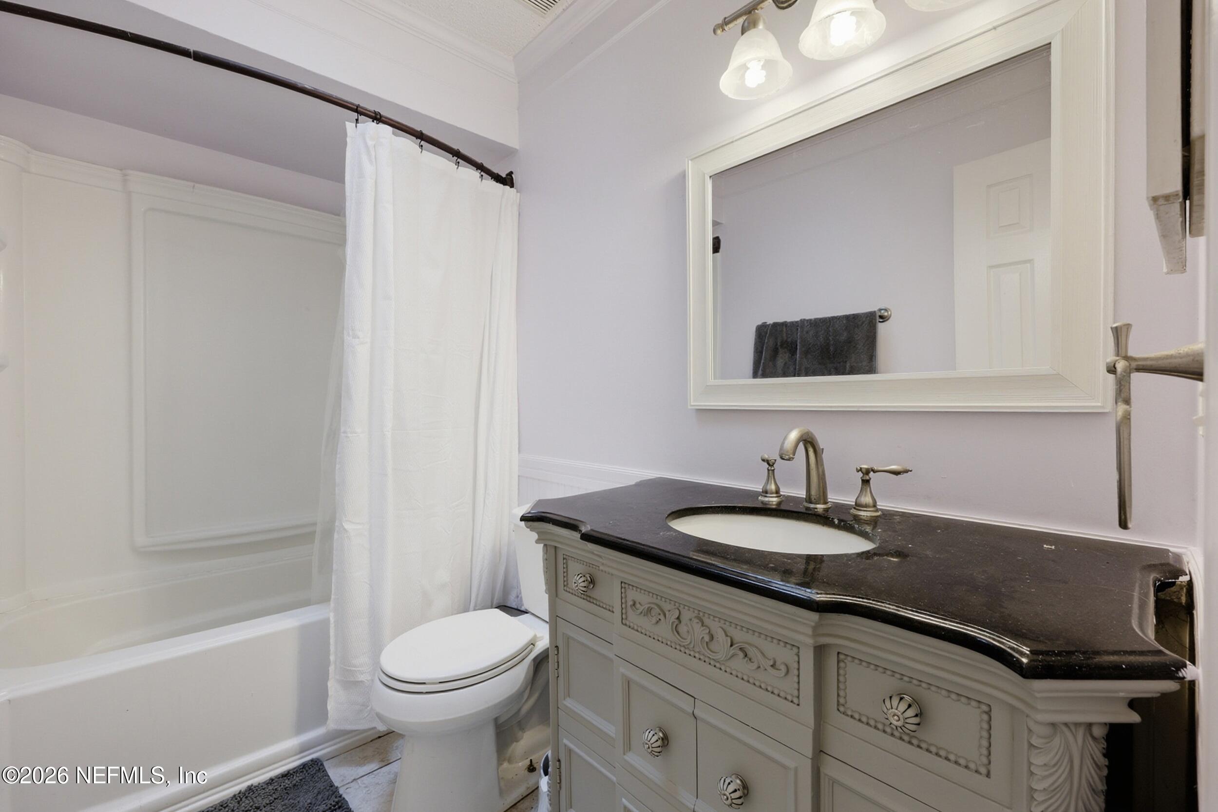 5309 N MORGAN HORSE Drive N