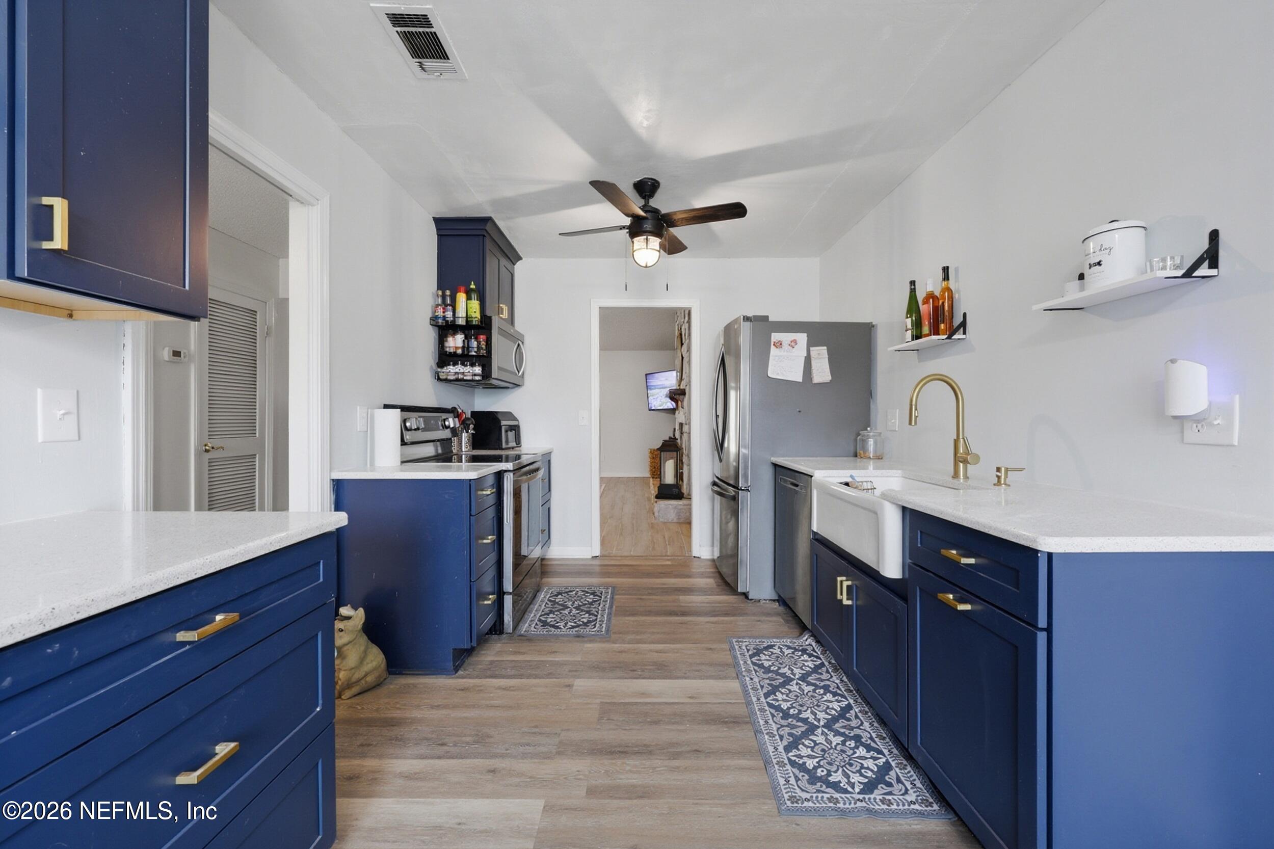 5309 N MORGAN HORSE Drive N