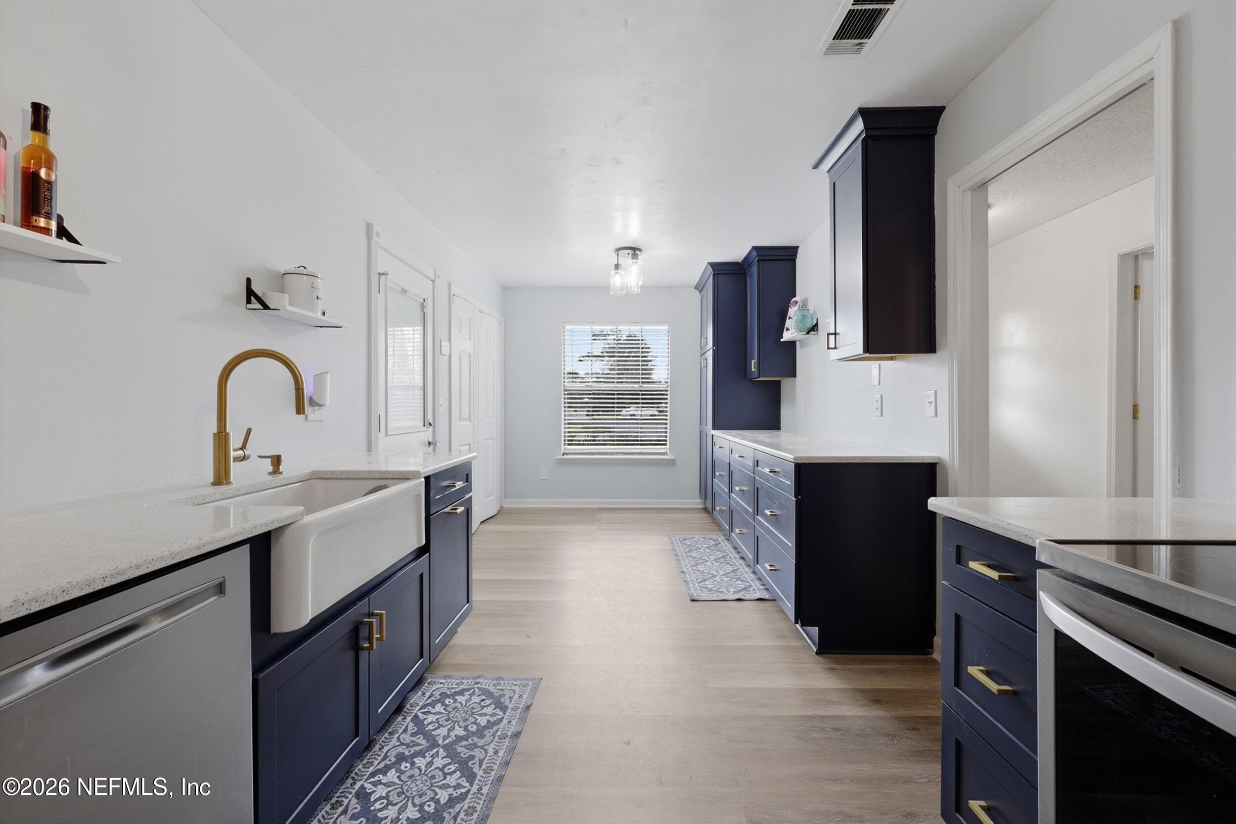 5309 N MORGAN HORSE Drive N