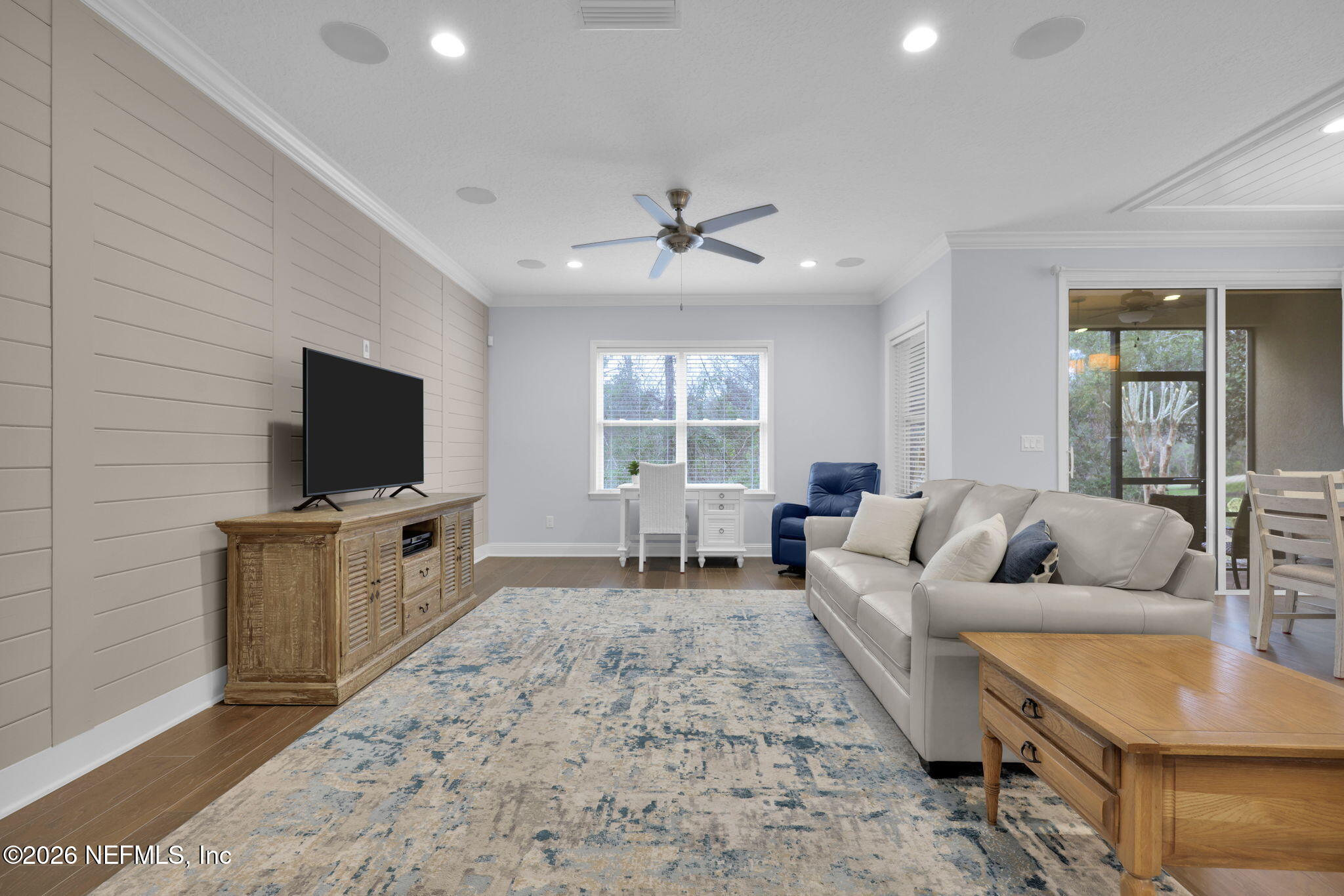 83 OYSTER BAY Way