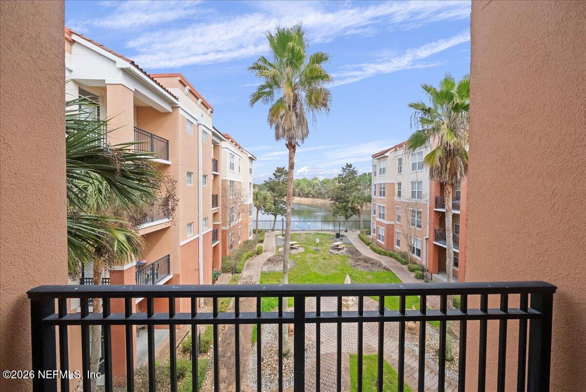 10435 MIDTOWN Parkway 350