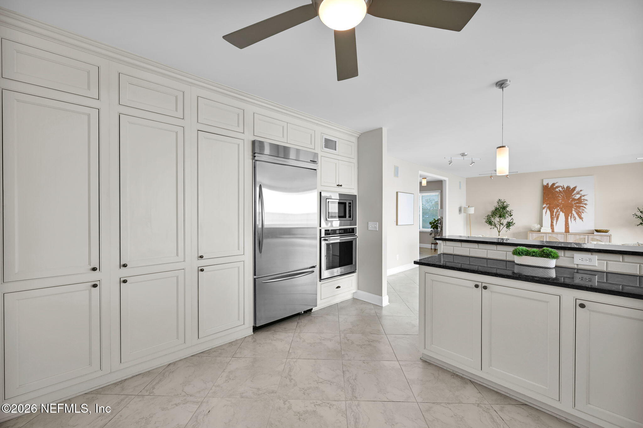 1596 LANCASTER Terrace 3B