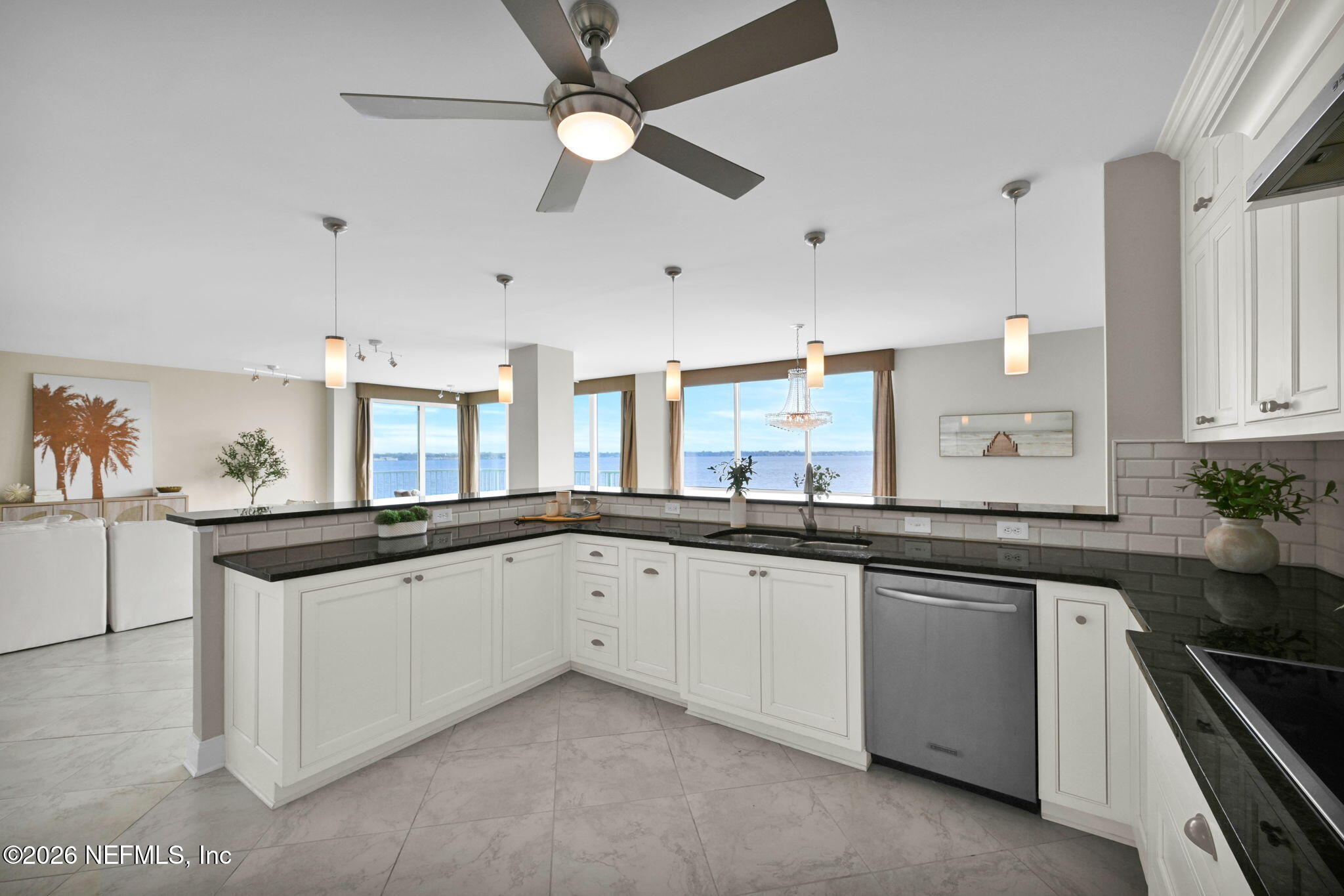 1596 LANCASTER Terrace 3B