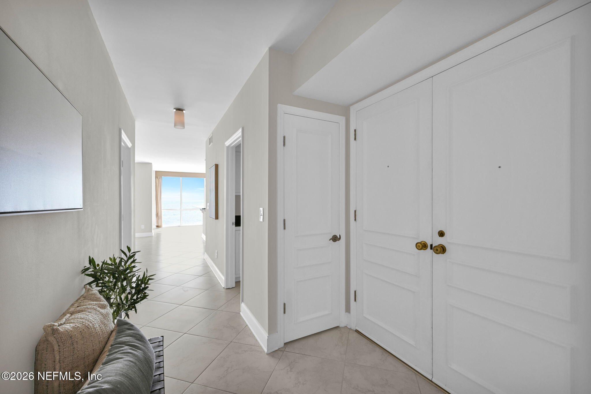 1596 LANCASTER Terrace 3B