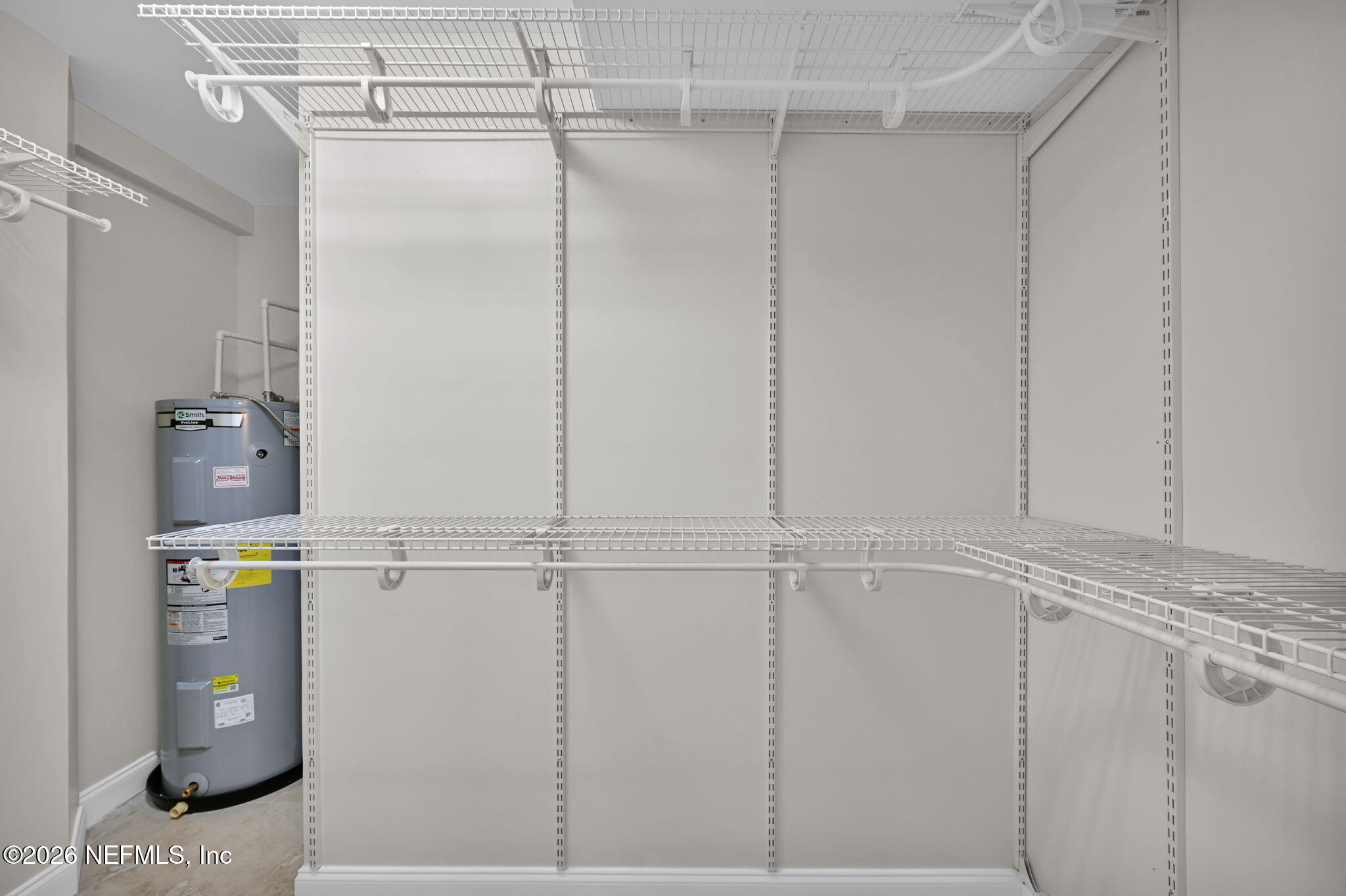 1596 LANCASTER Terrace 3B