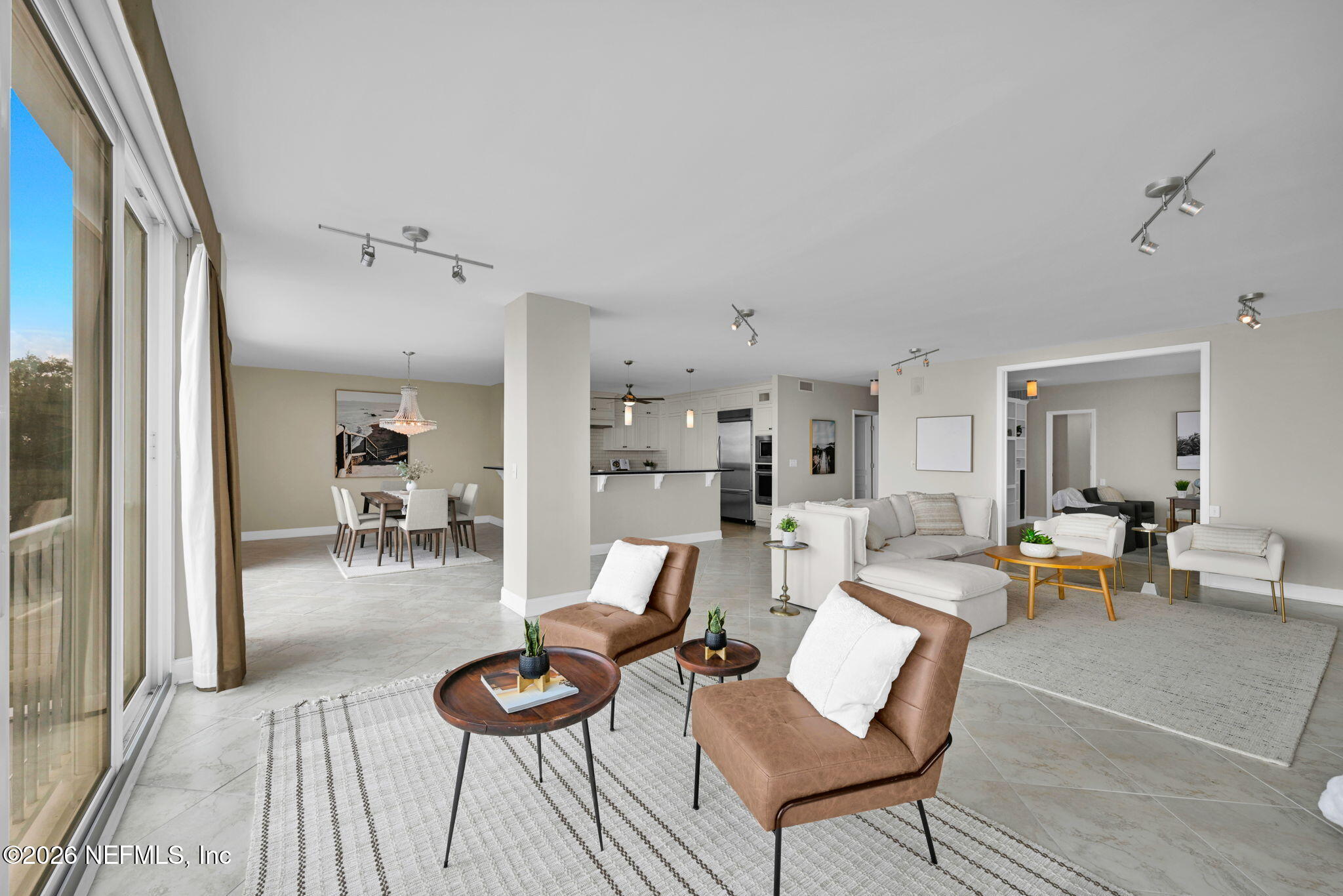 1596 LANCASTER Terrace 3B