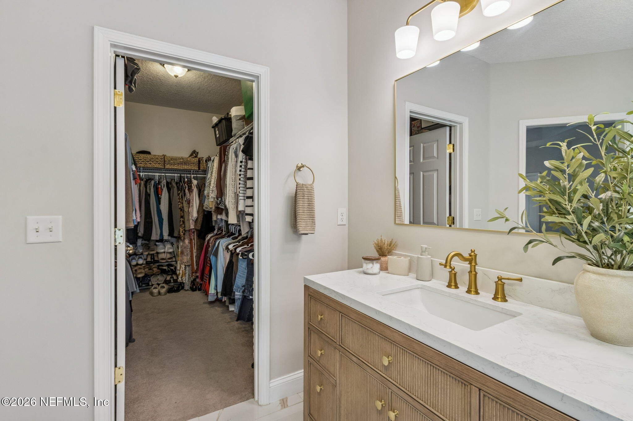 96069 HIDDEN MARSH Lane