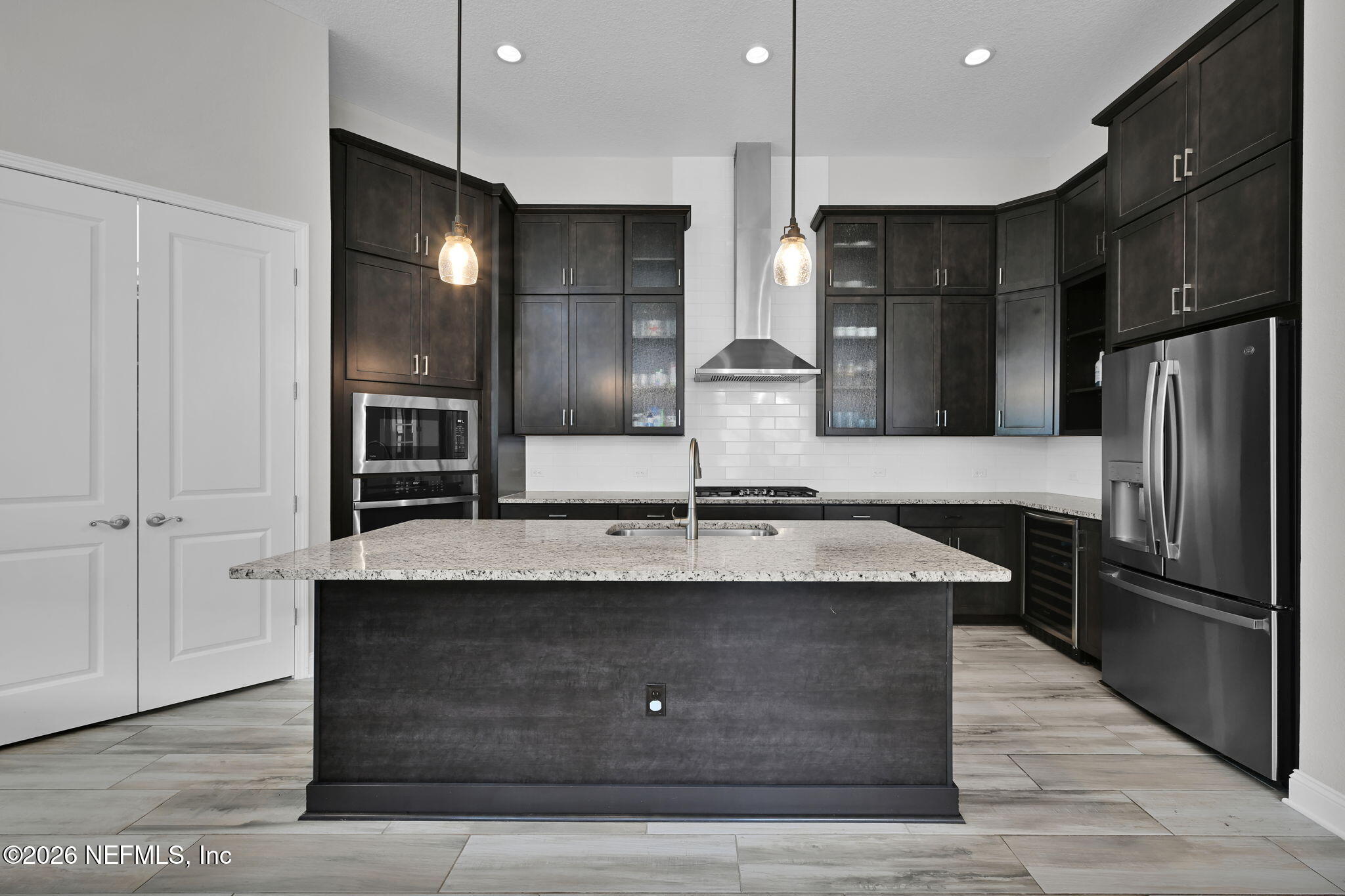 10246 FULCRUM Avenue