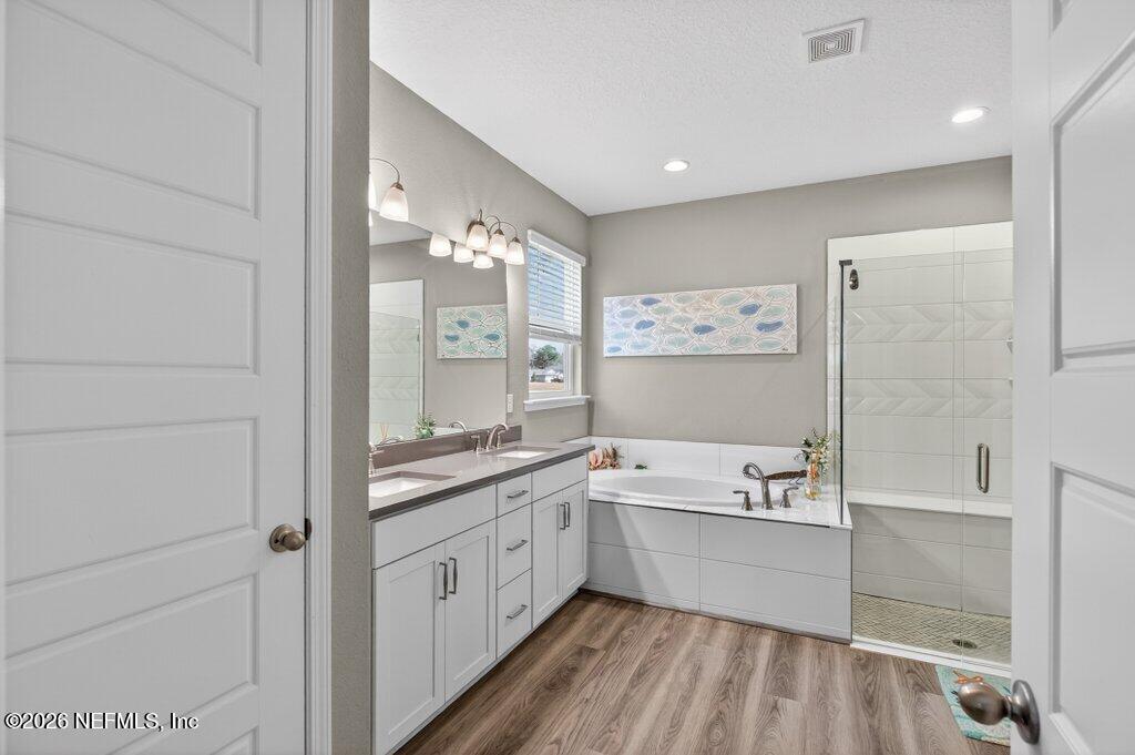 12 WARDS RAVINE Way, St. Johns