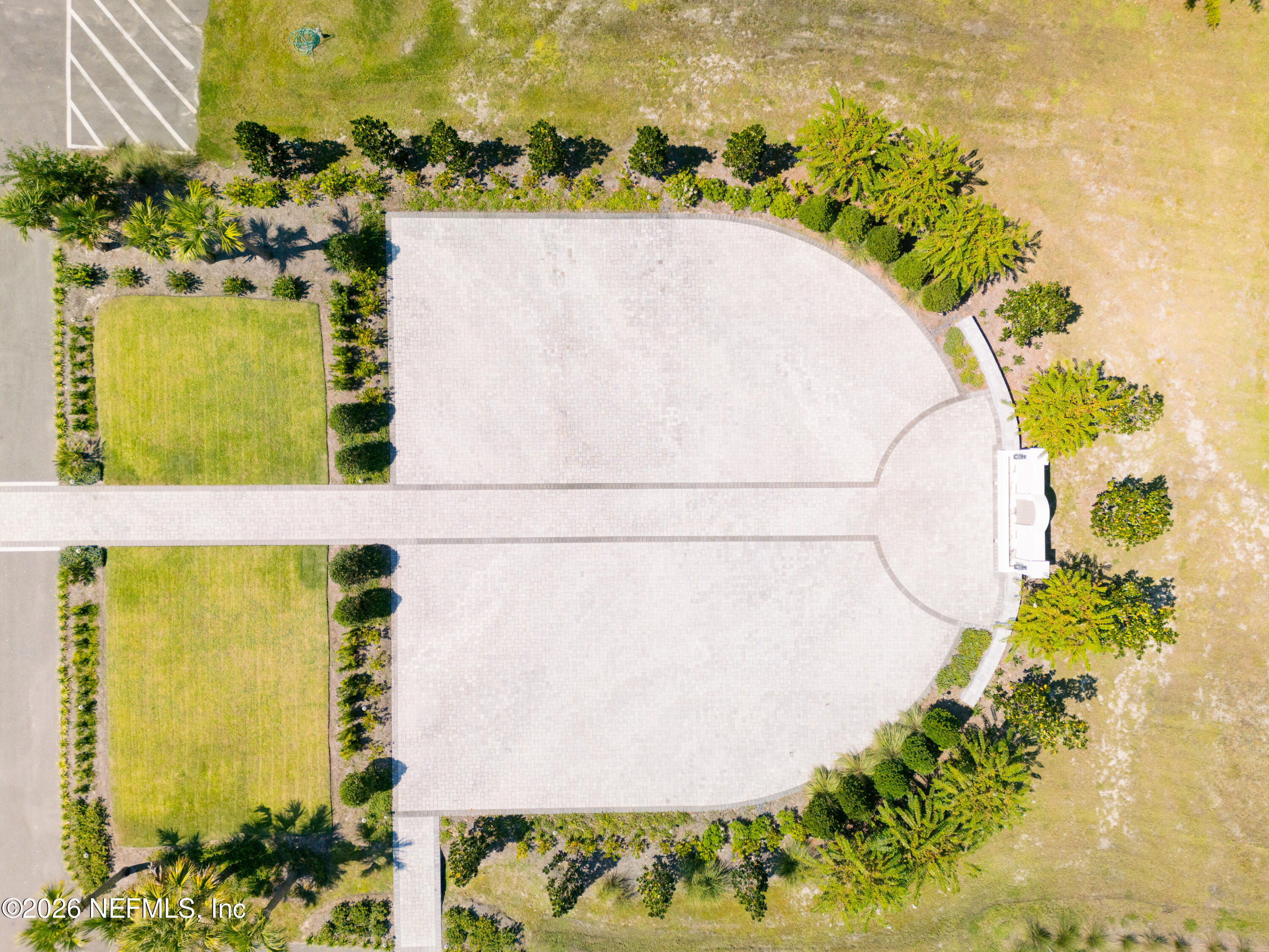 13535 W BEAVER Street