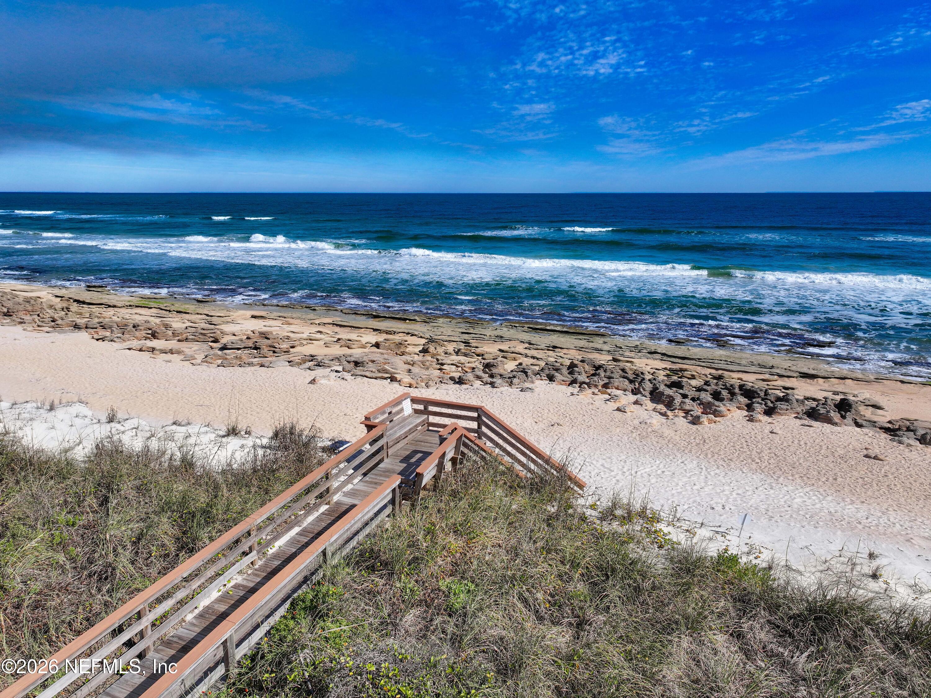 80 SURFVIEW Drive 611