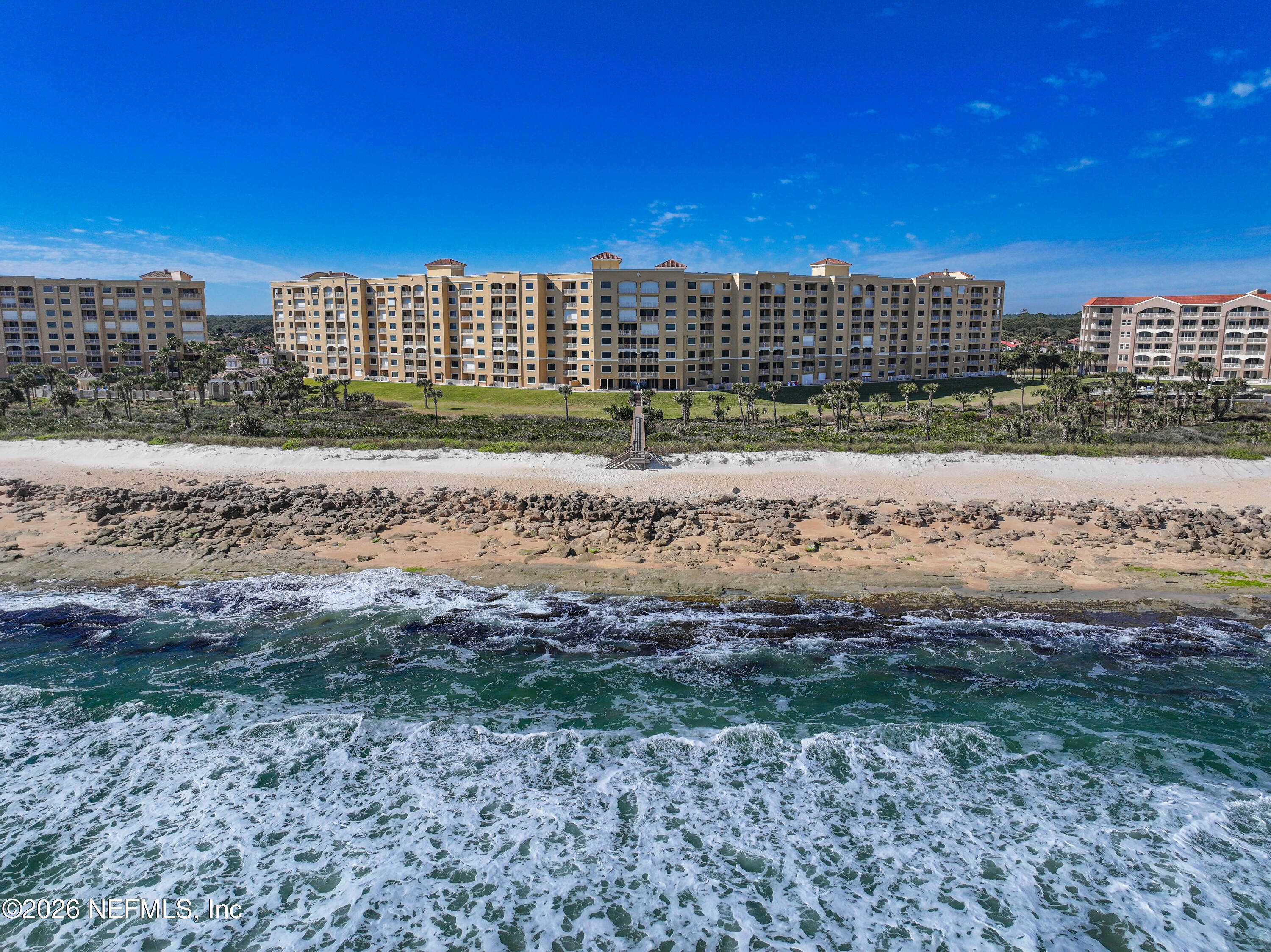 80 SURFVIEW Drive 611