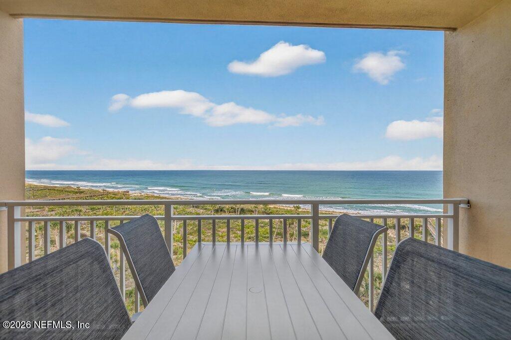 80 SURFVIEW Drive 611