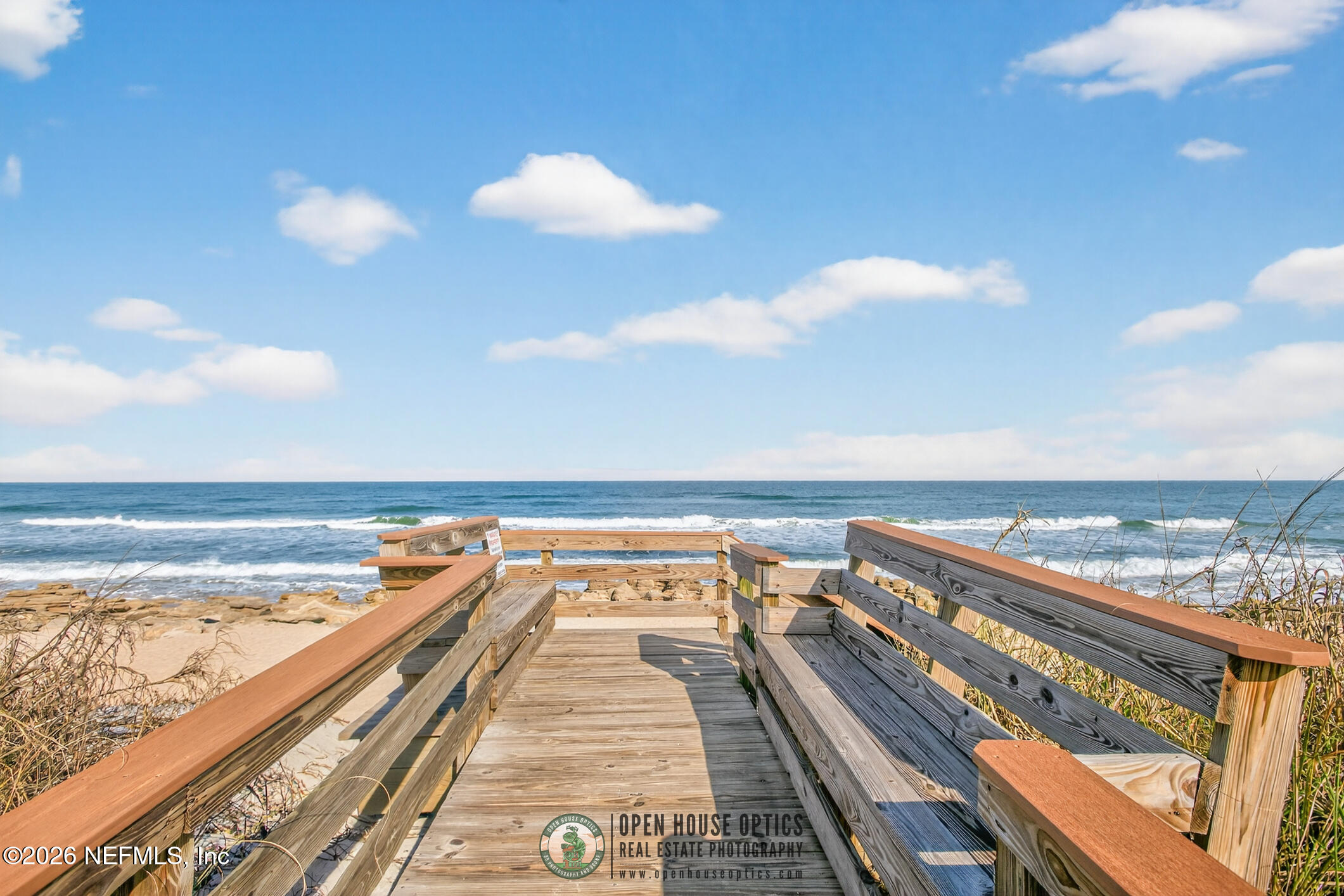 80 SURFVIEW Drive 611