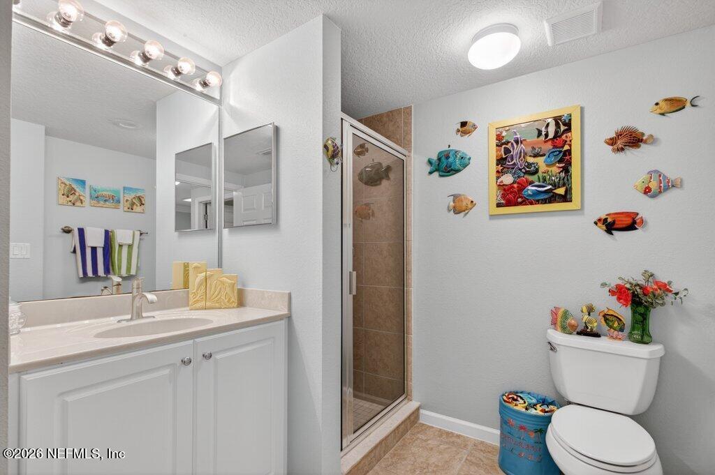 80 SURFVIEW Drive 611