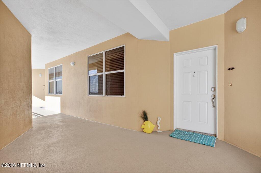 80 SURFVIEW Drive 611