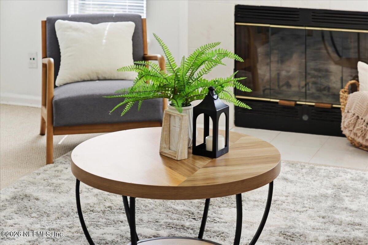 13226 MENDENHALL Place