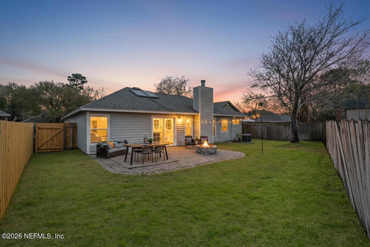 13226 MENDENHALL Place