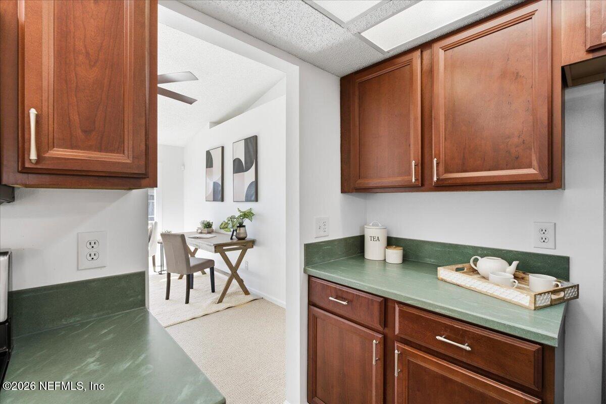 13226 MENDENHALL Place