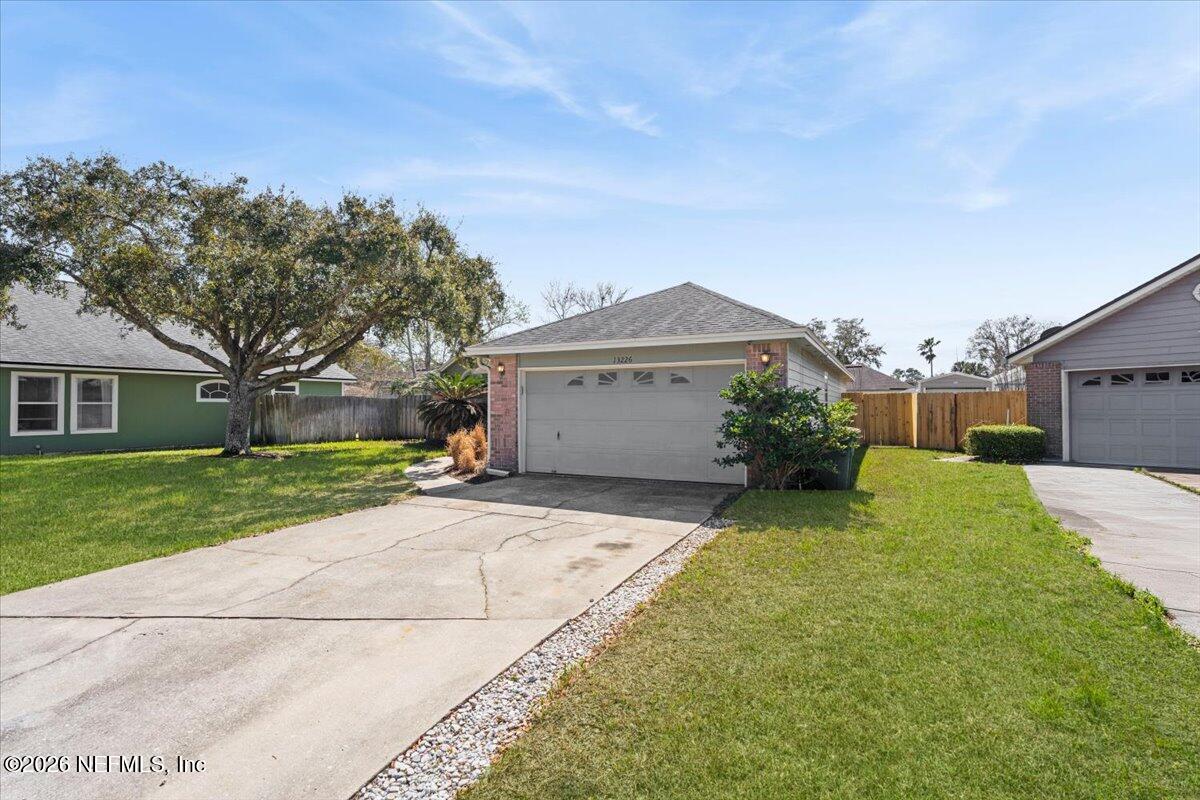 13226 MENDENHALL Place