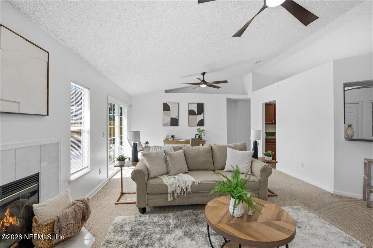 13226 MENDENHALL Place