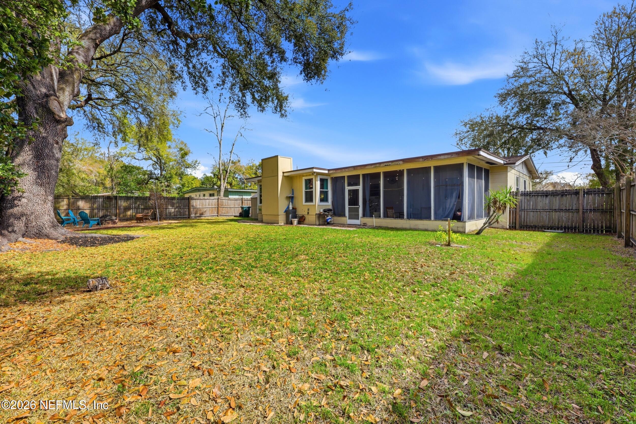 4075 FERRARRA Street